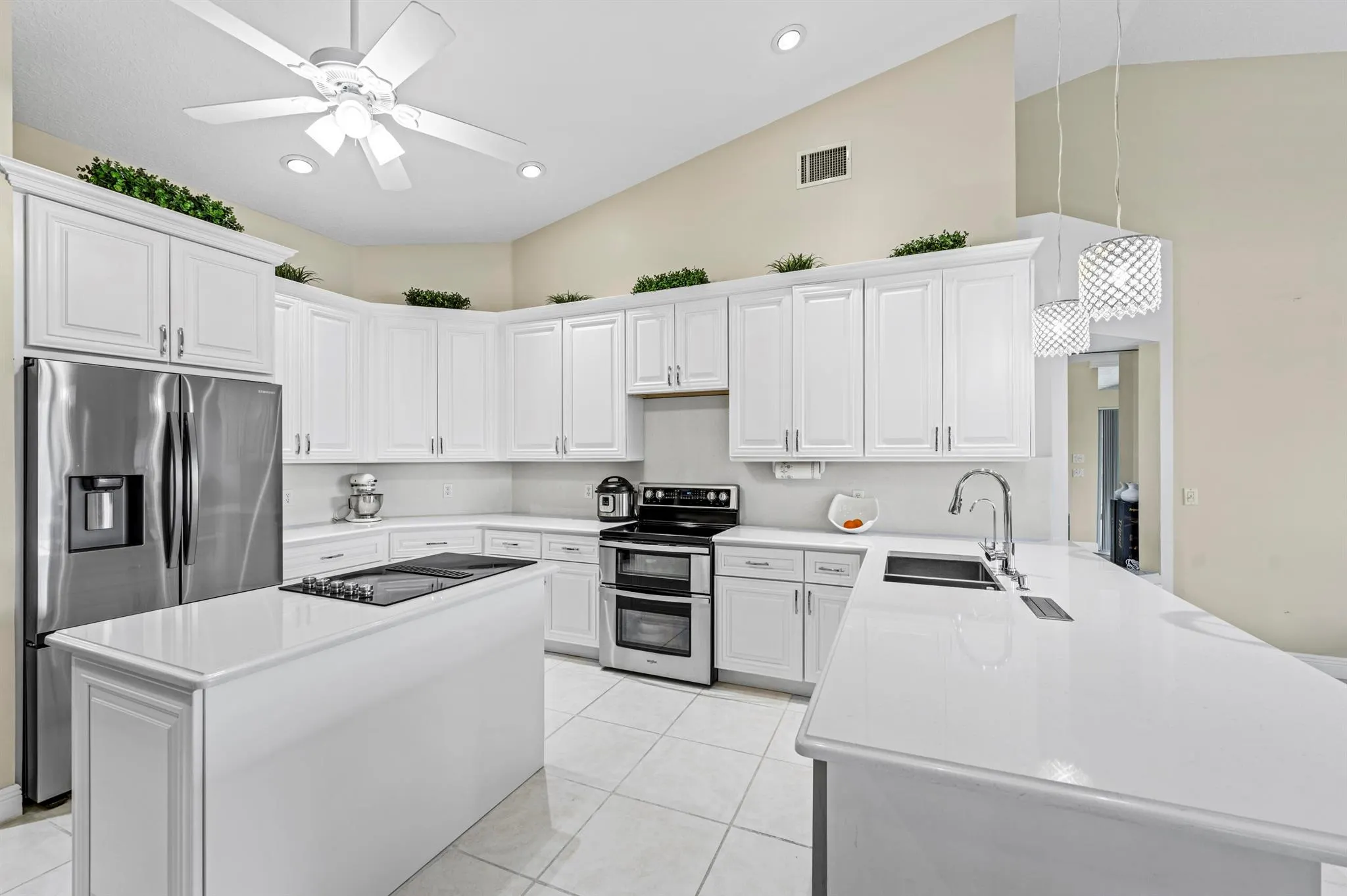 5530 SW Orchid Bay Drive