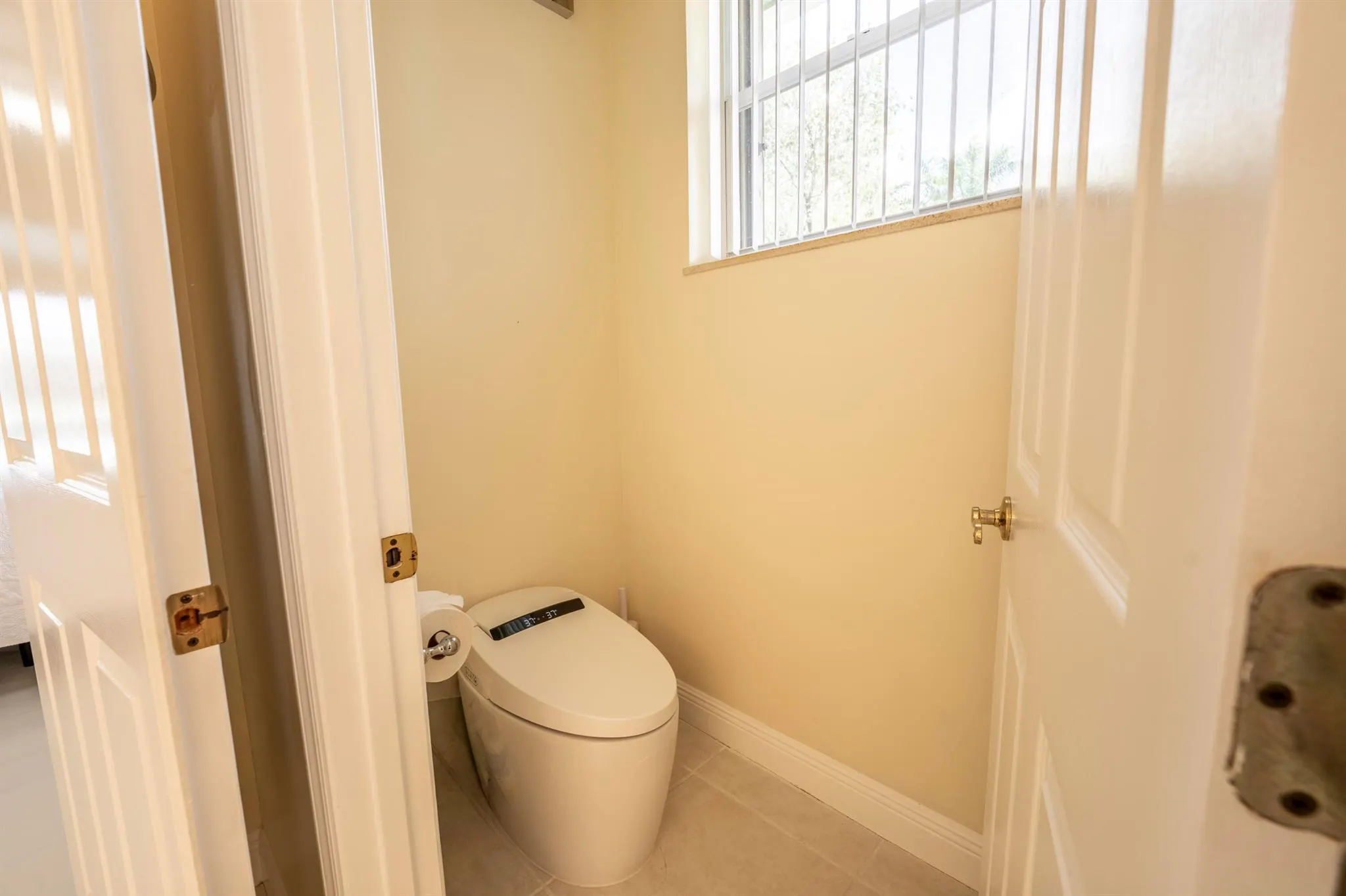 5530 SW Orchid Bay Drive