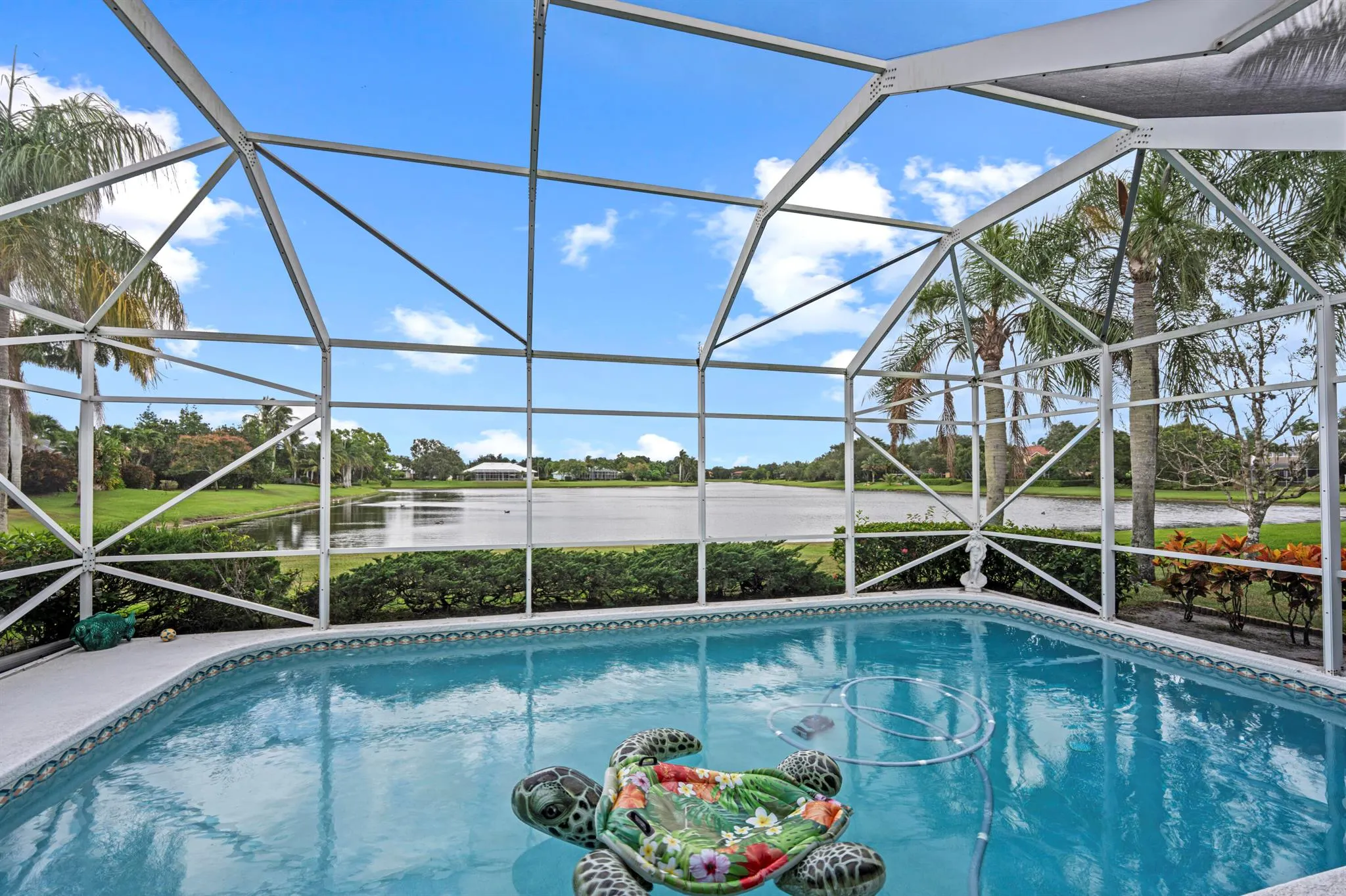 5530 SW Orchid Bay Drive