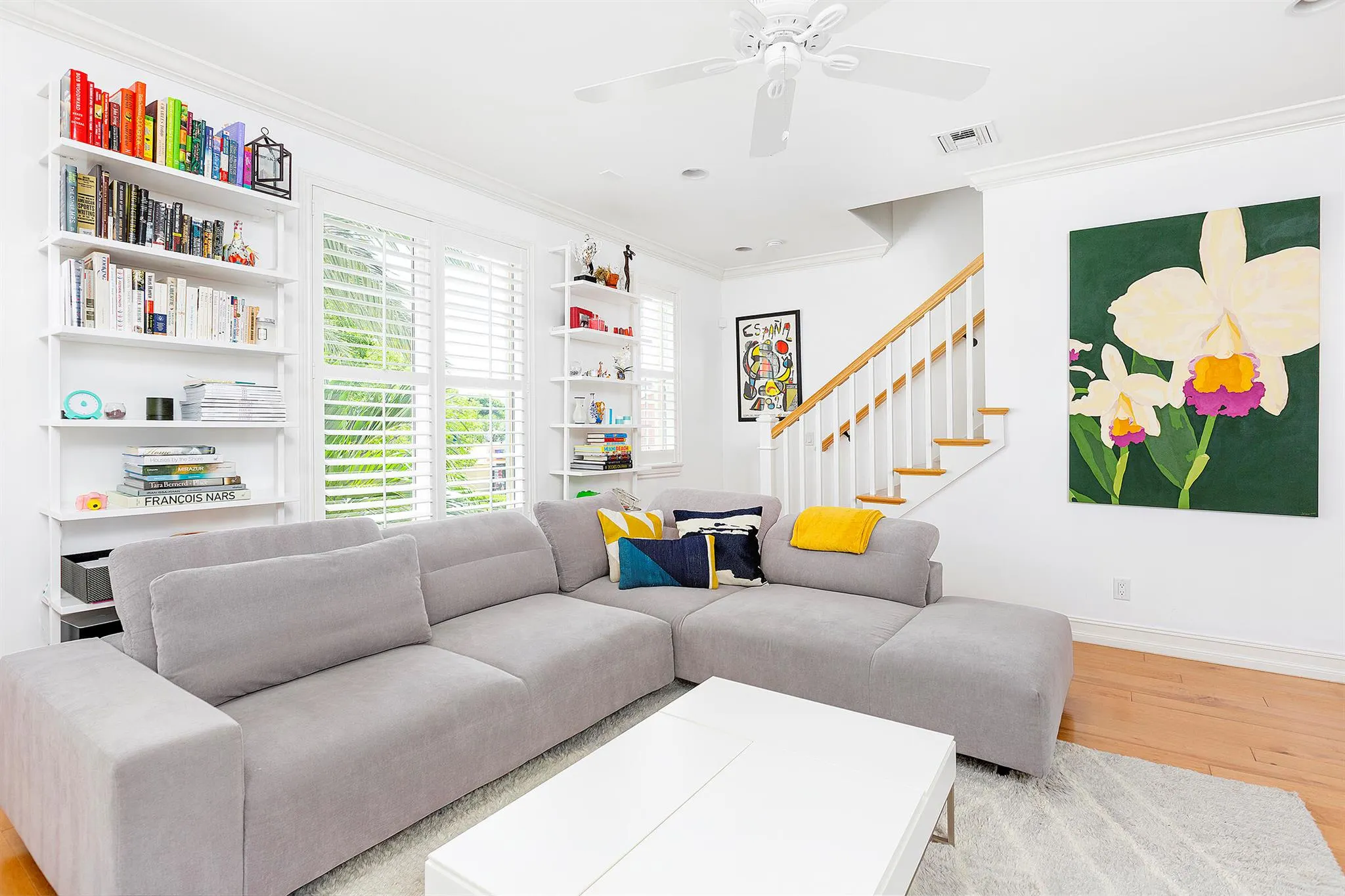 389 E Cannery Row Circle