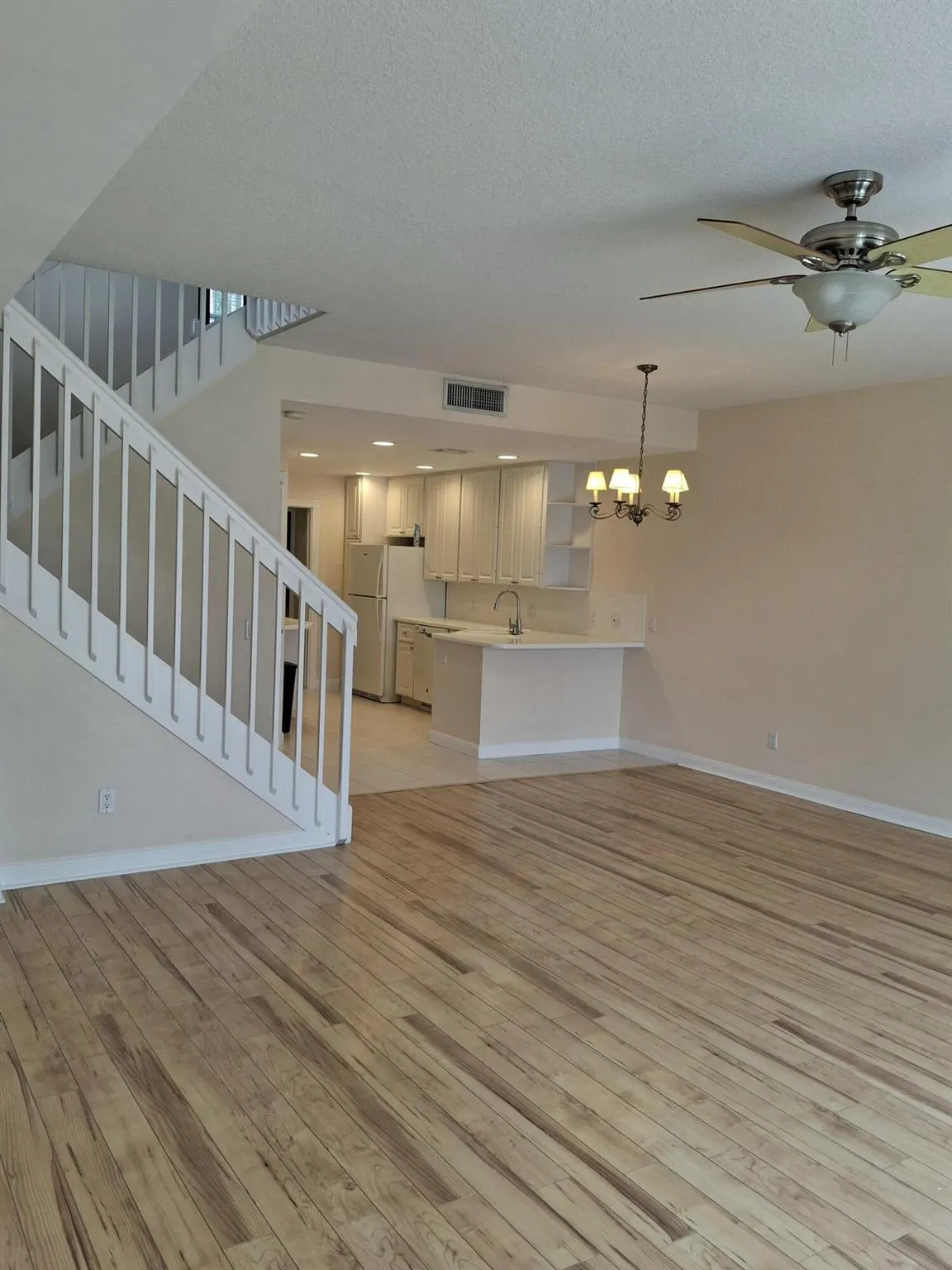 156 Santa Barbara Way