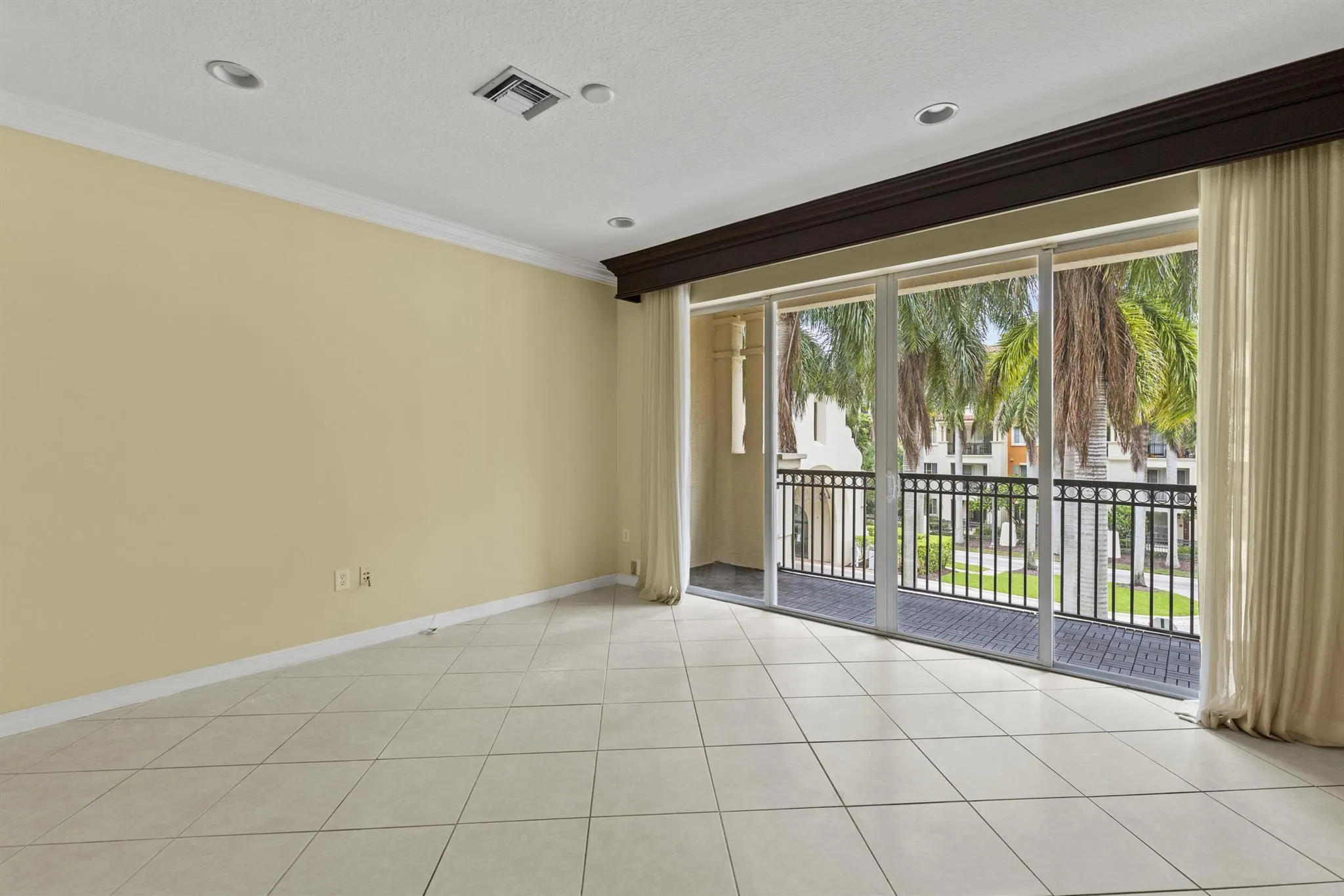 2900 NW 125th Avenue, #3-305