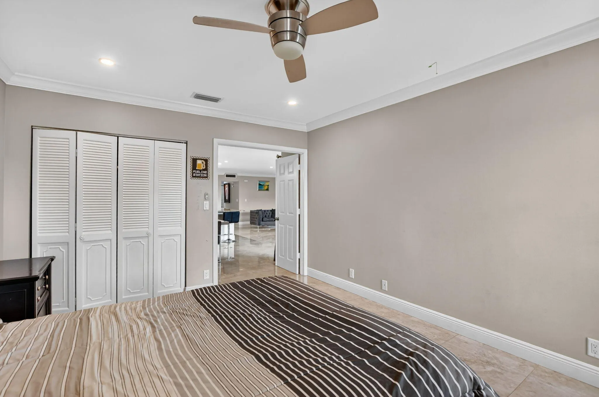6101 Old Court Road, #140