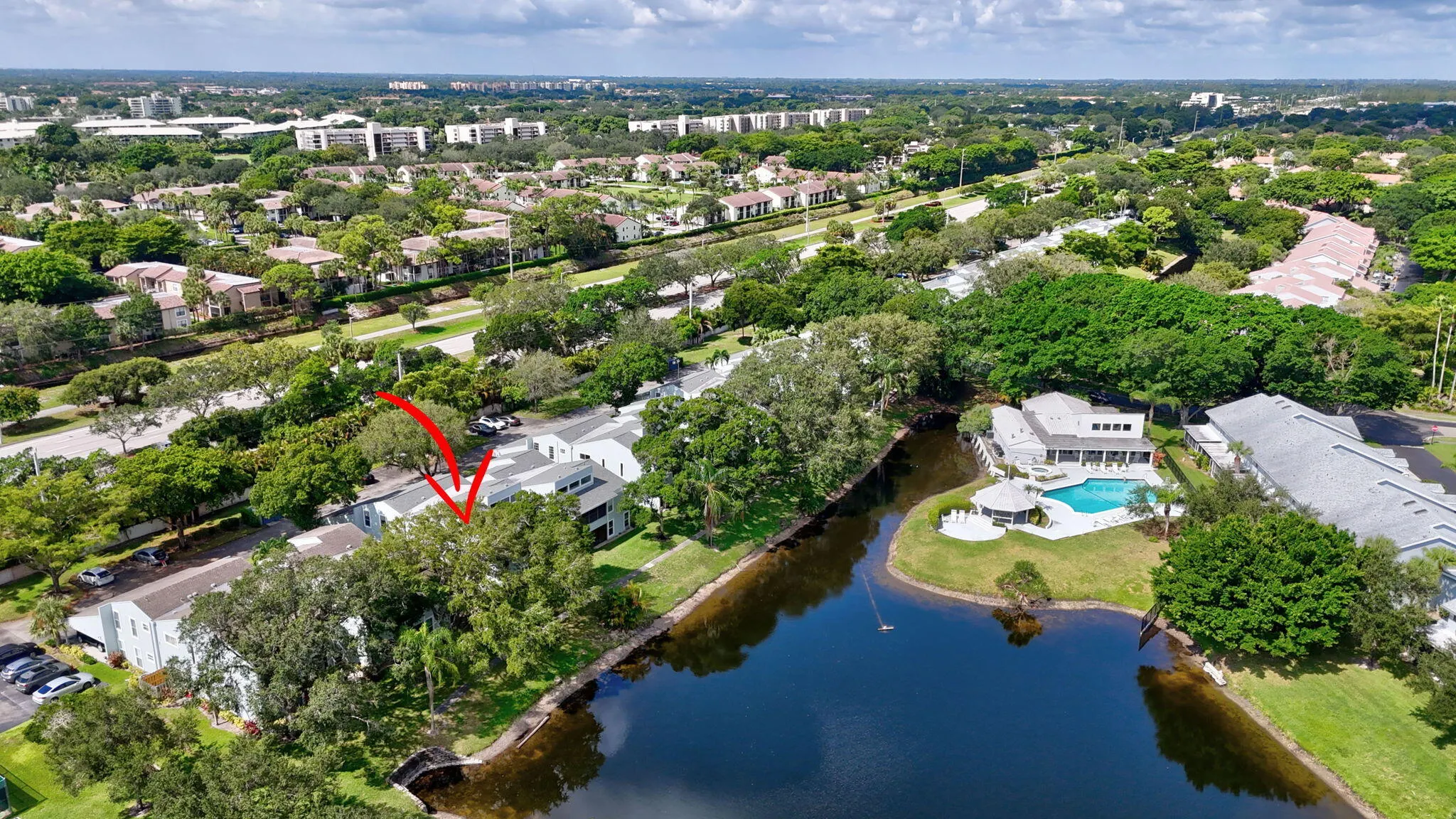 6101 Old Court Road, #140