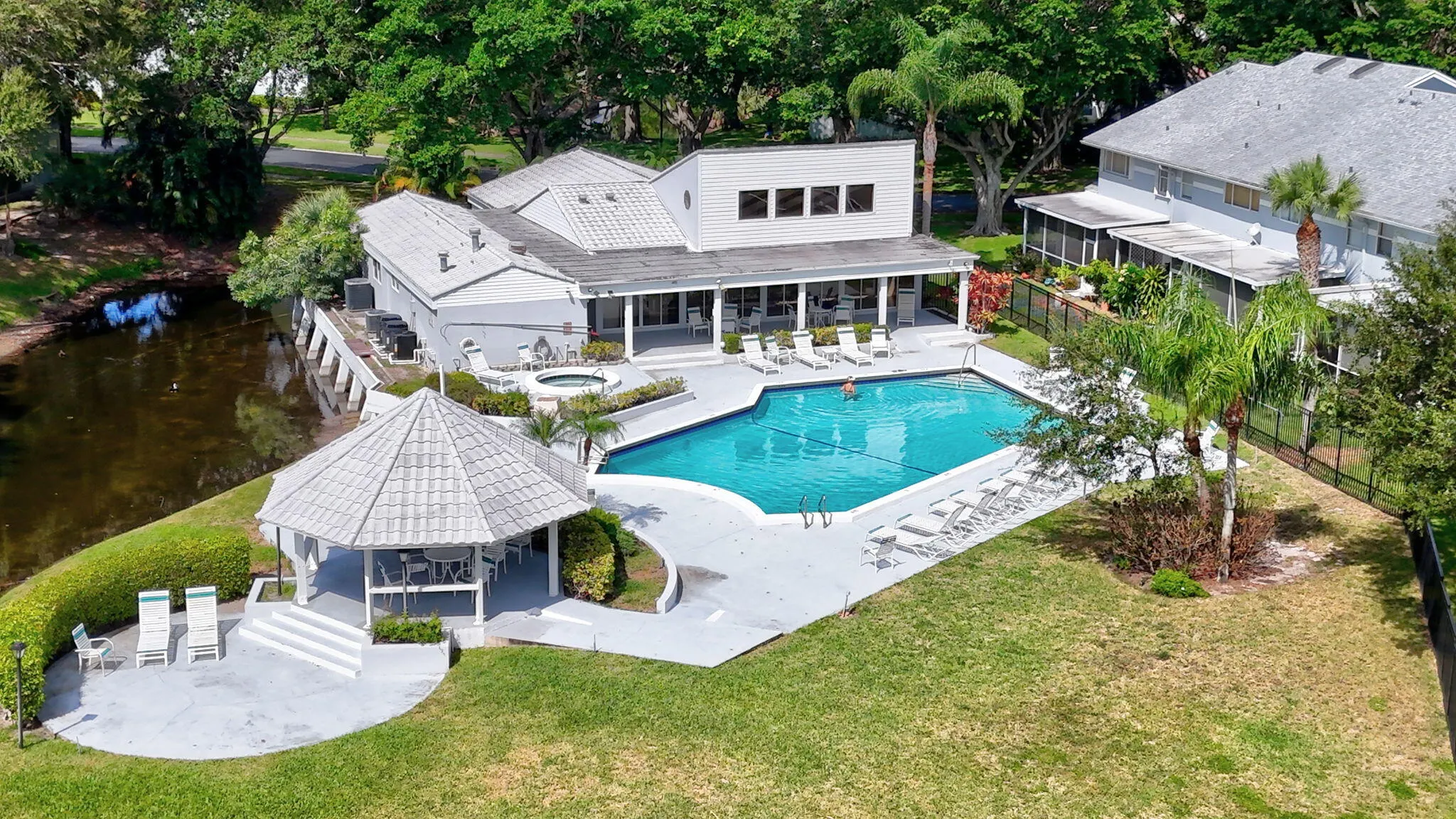6101 Old Court Road, #140