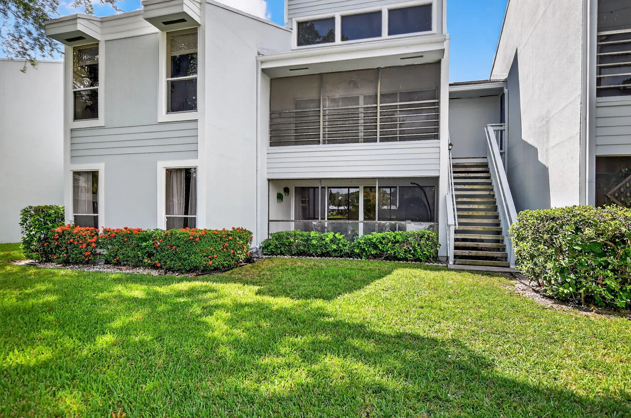 6101 Old Court Road, #140