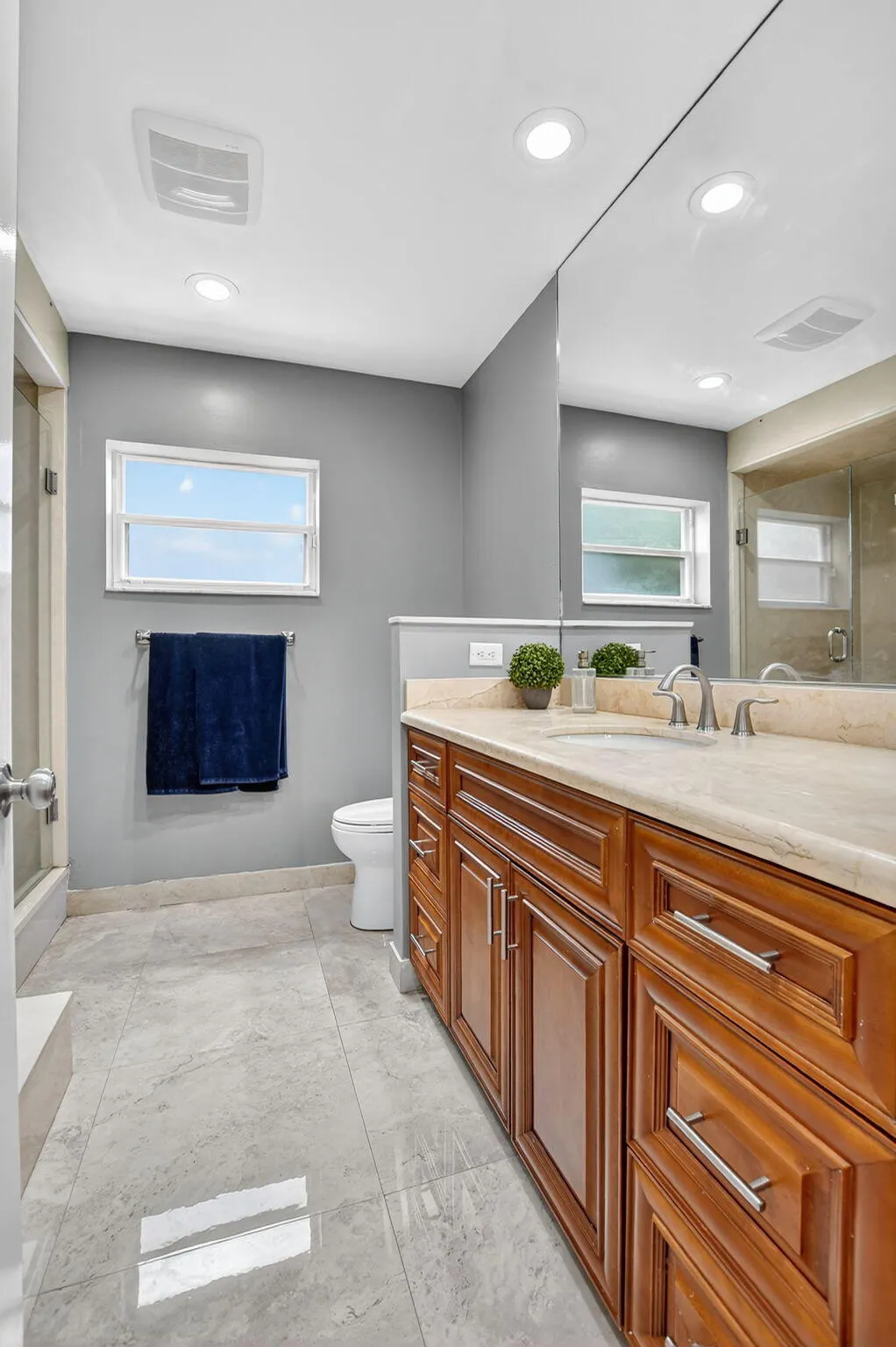 6101 Old Court Road, #140