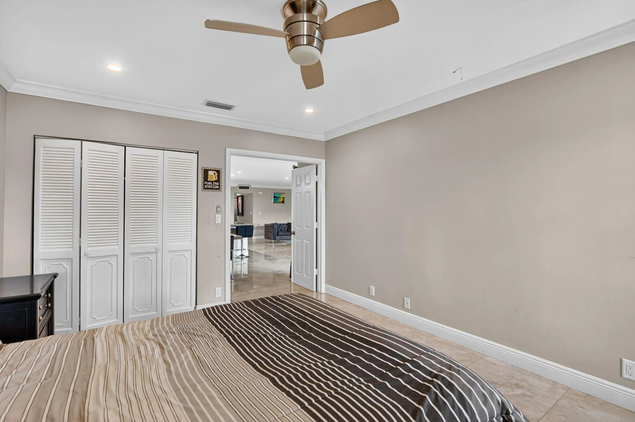 6101 Old Court Road, #140