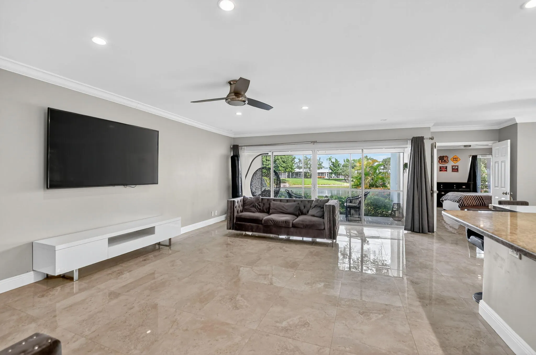 6101 Old Court Road, #140
