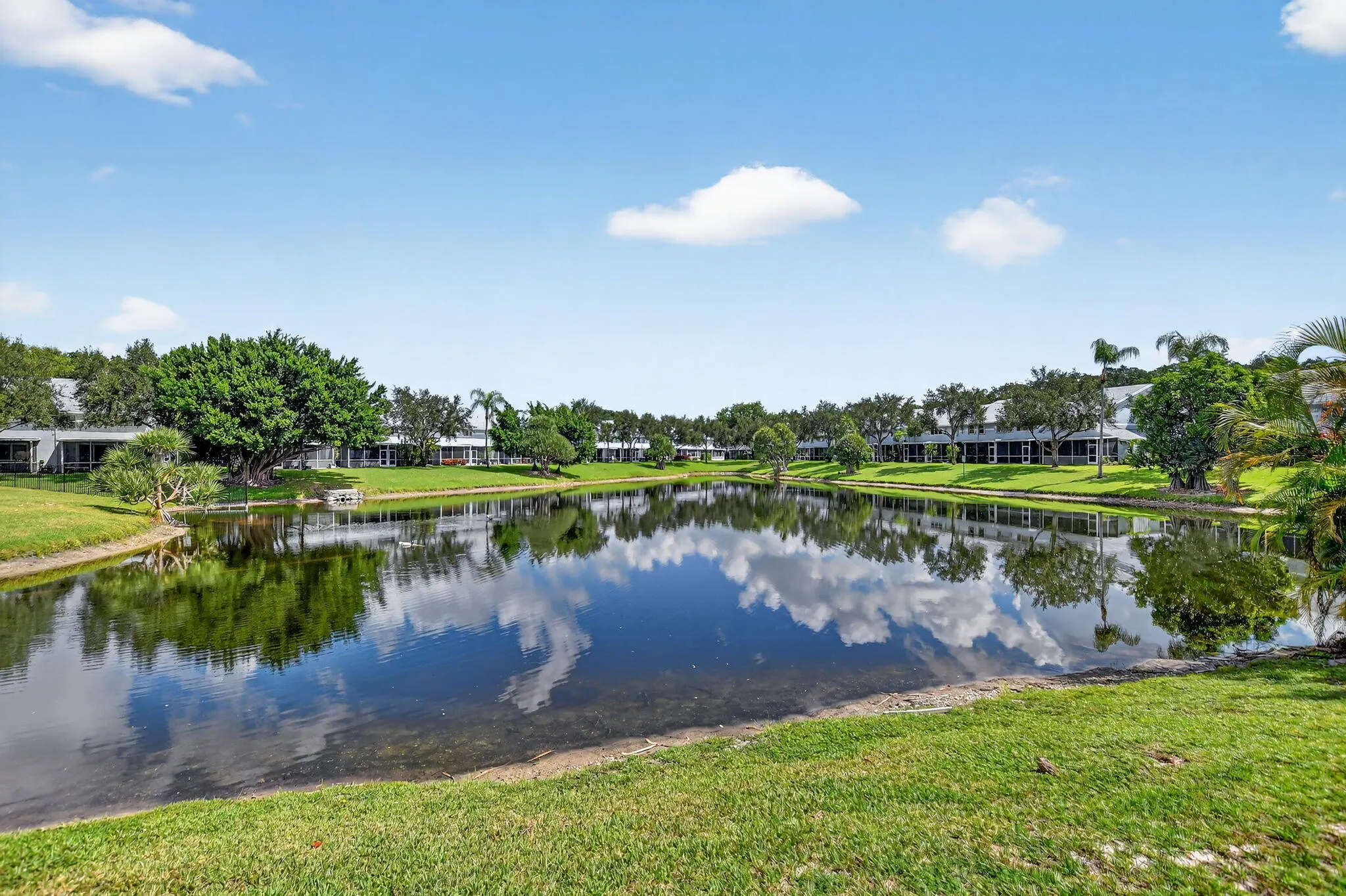 6101 Old Court Road, #140