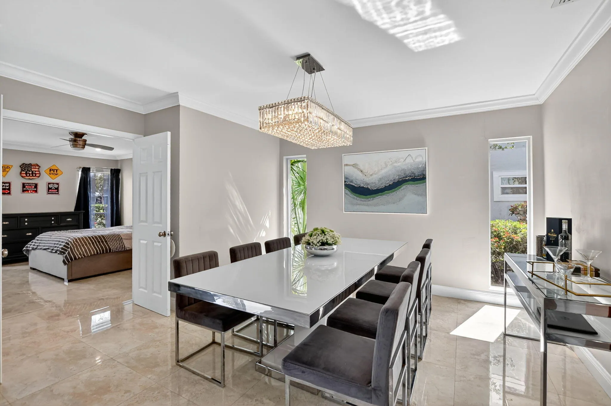6101 Old Court Road, #140