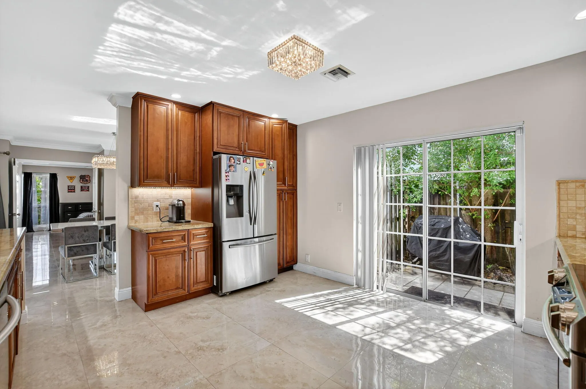 6101 Old Court Road, #140