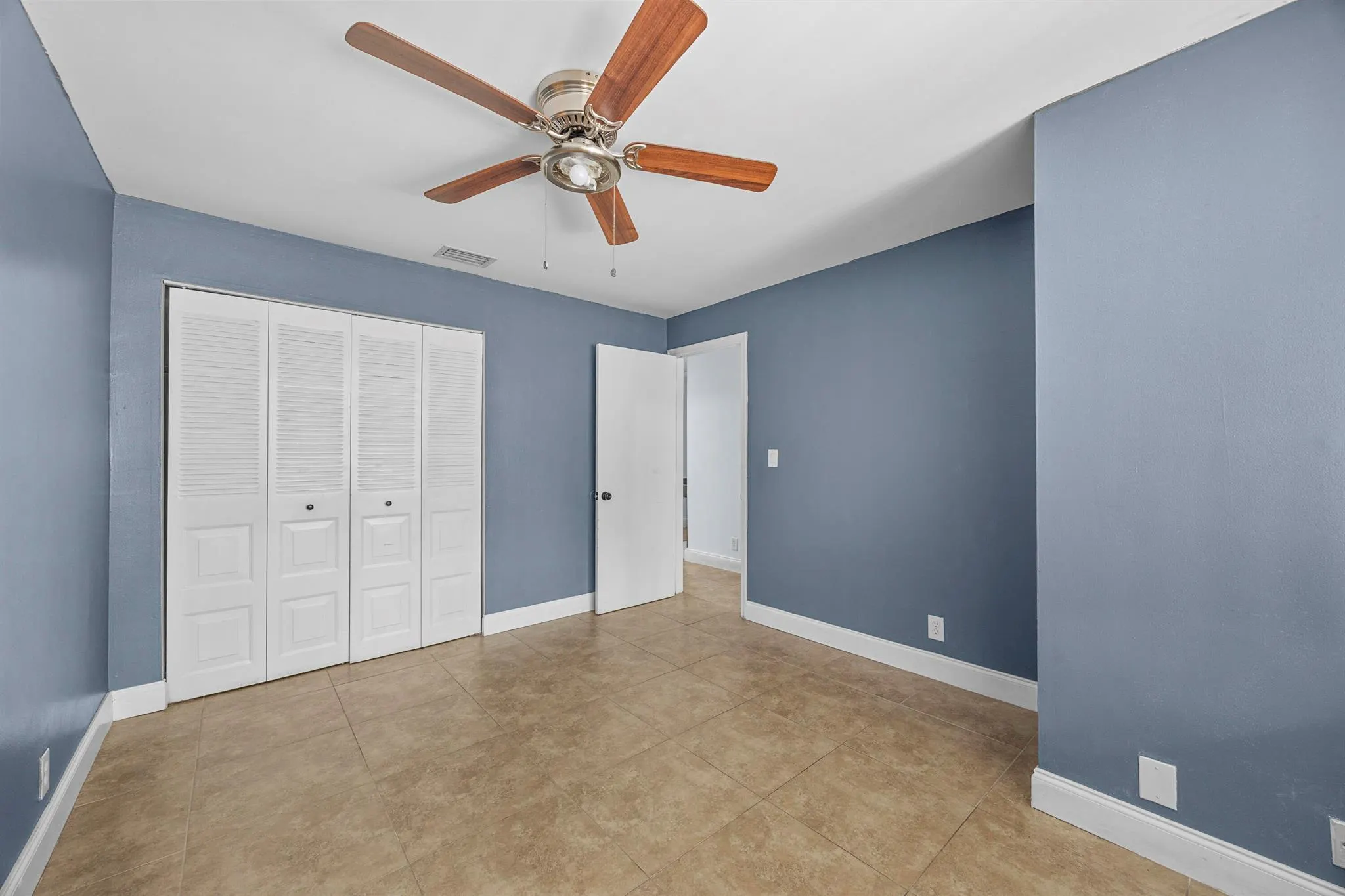 841 NW 82nd Avenue, #2