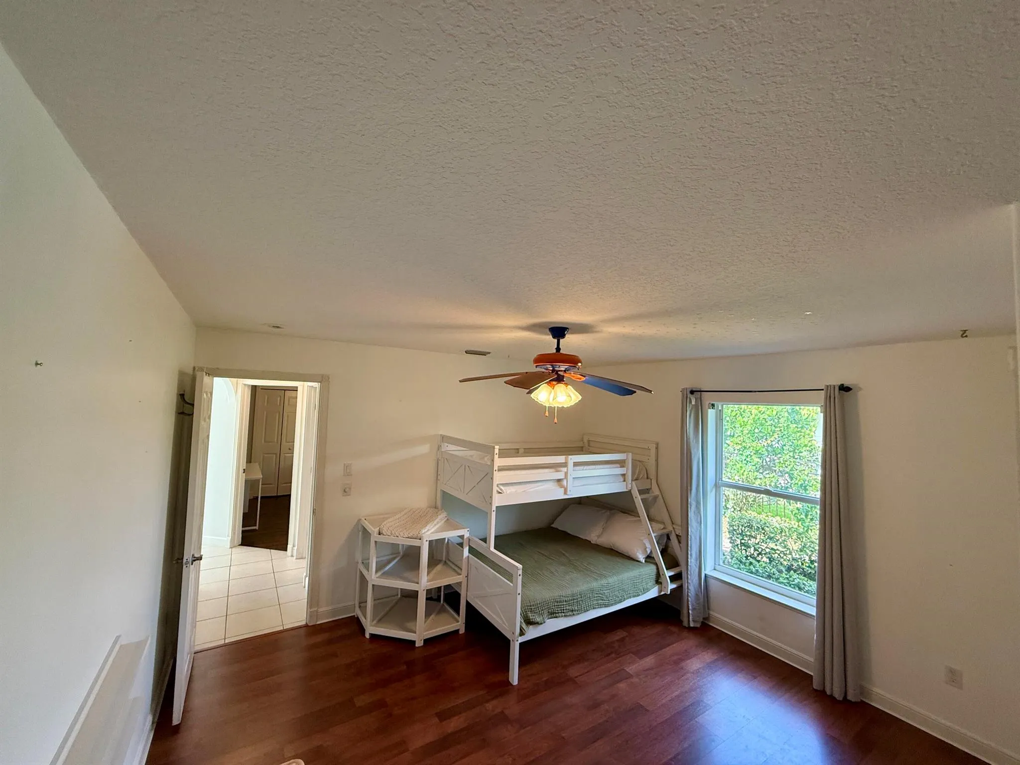 1043 SW Pigeon Plum Way