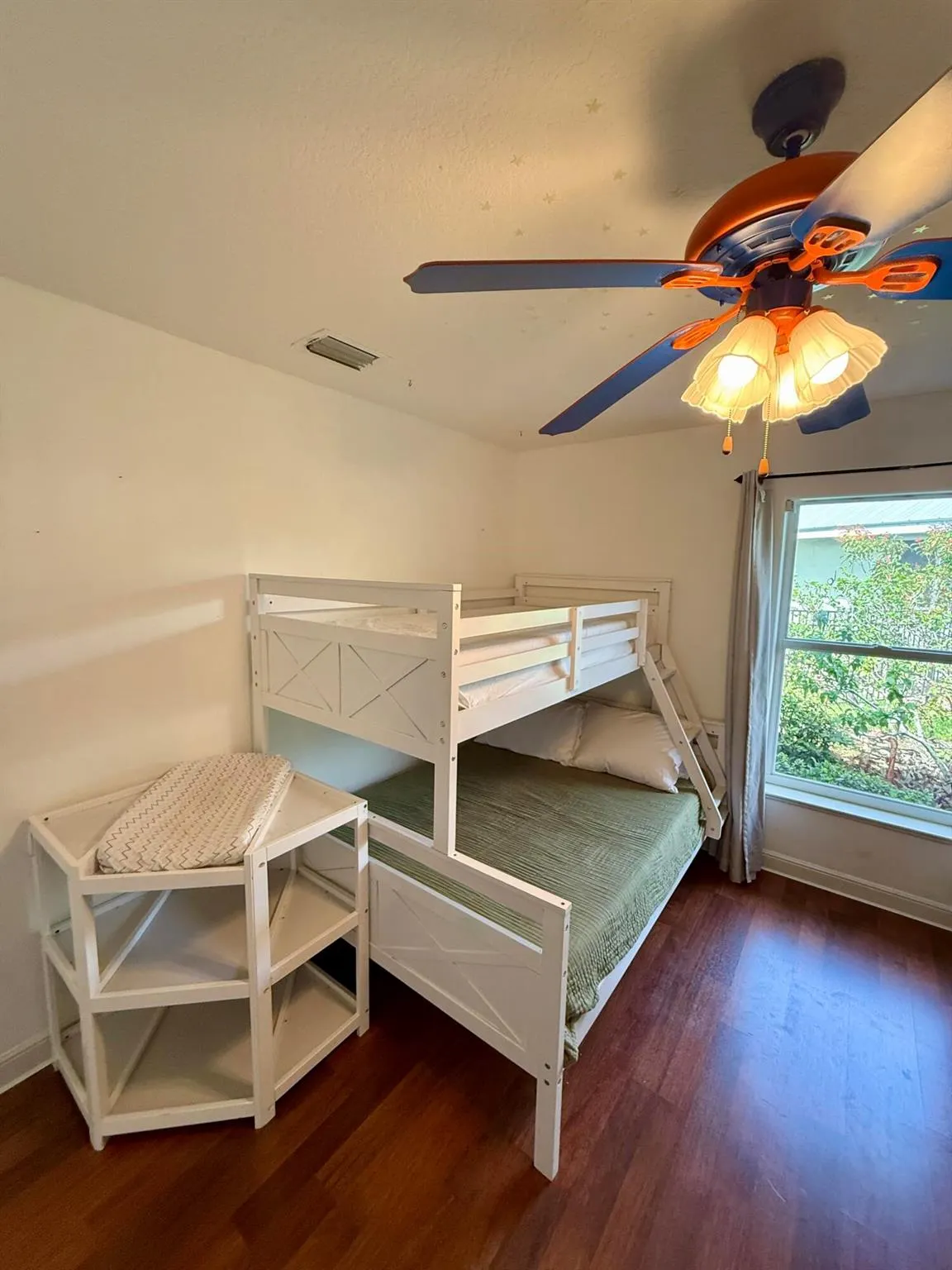 1043 SW Pigeon Plum Way
