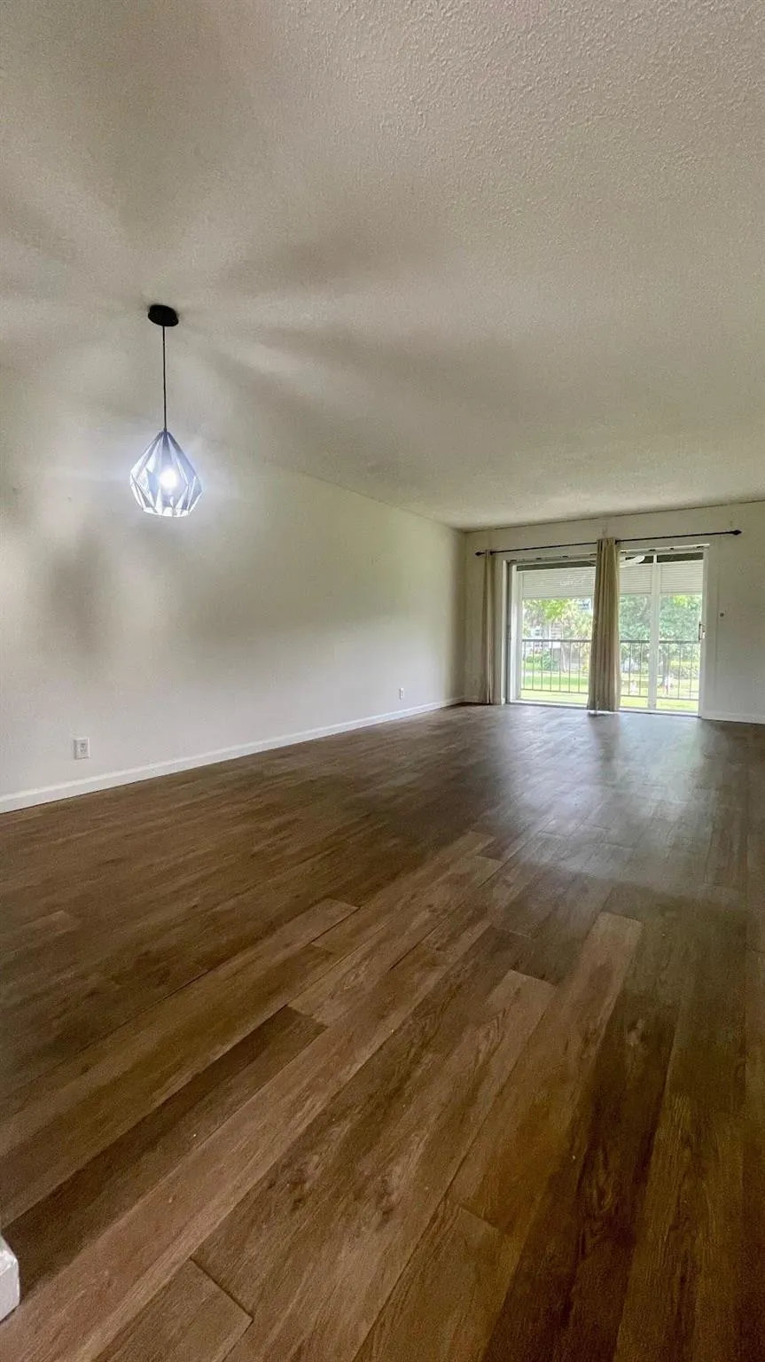 1801 NW 75th Avenue, #211