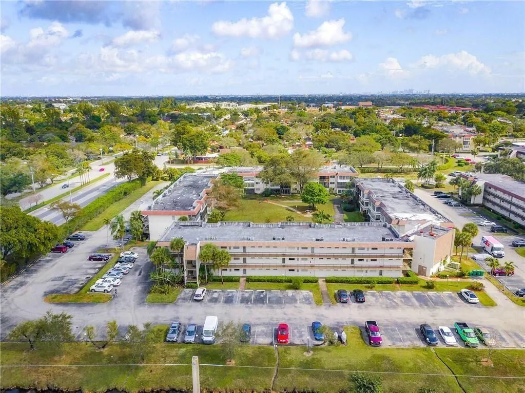 1801 NW 75th Avenue, #211