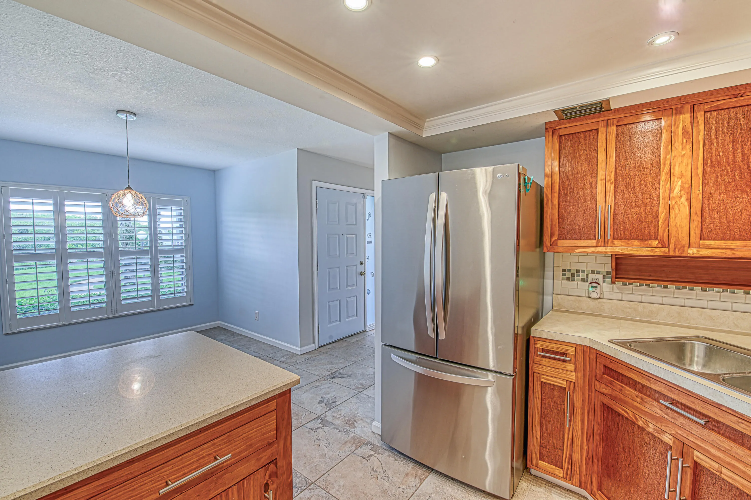 950 S Kanner Hwy, #303