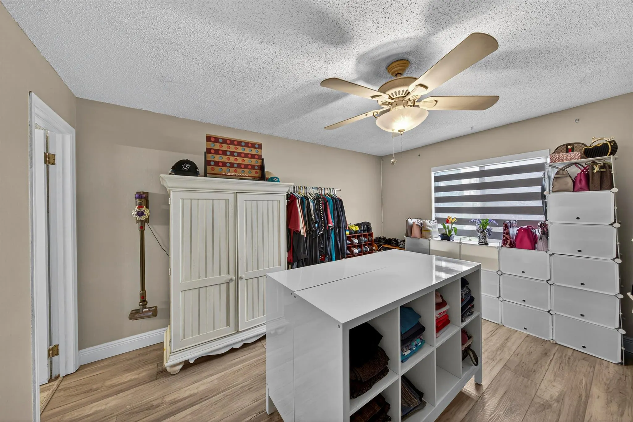 11421 NW 38th Place