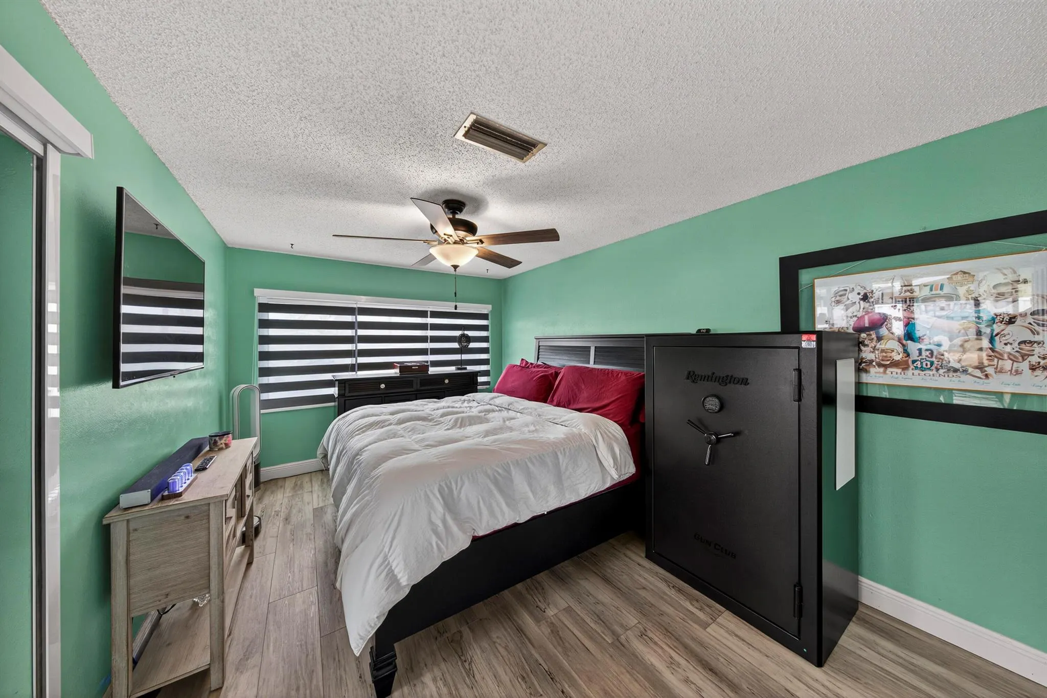 11421 NW 38th Place