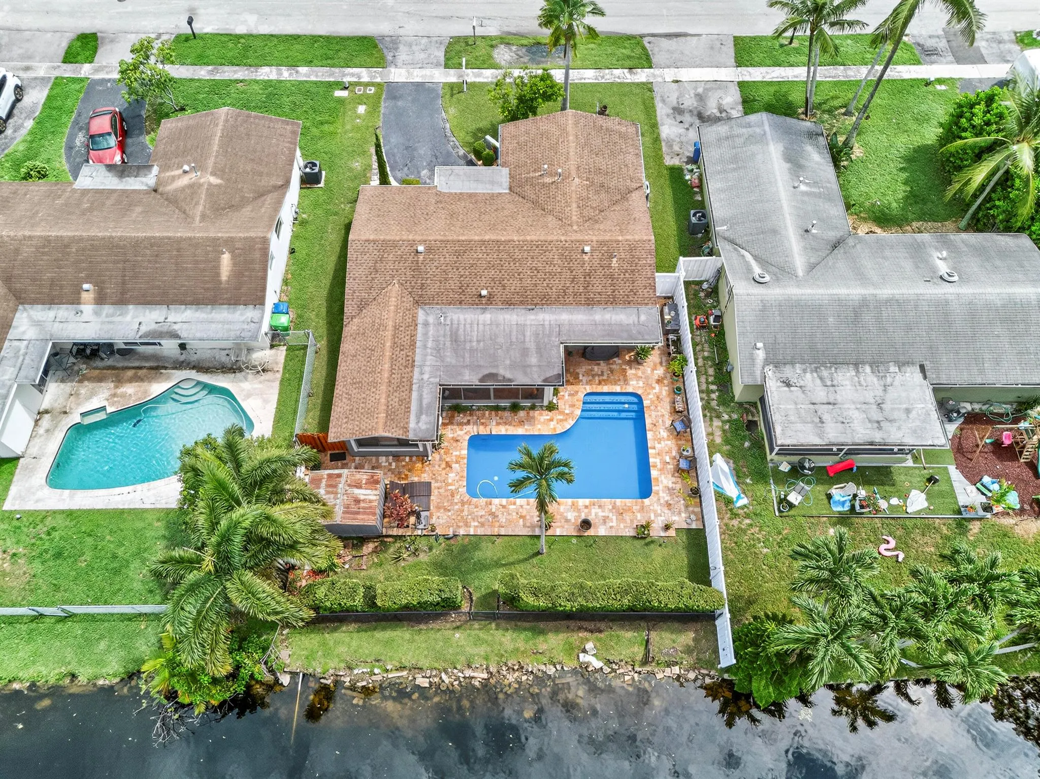 11421 NW 38th Place