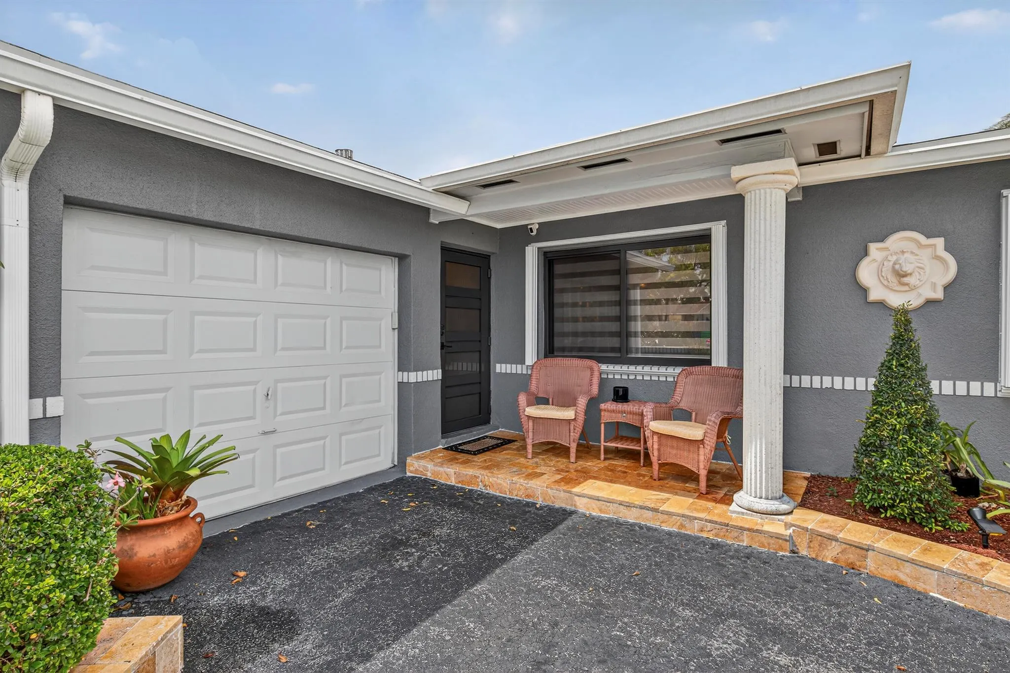 11421 NW 38th Place