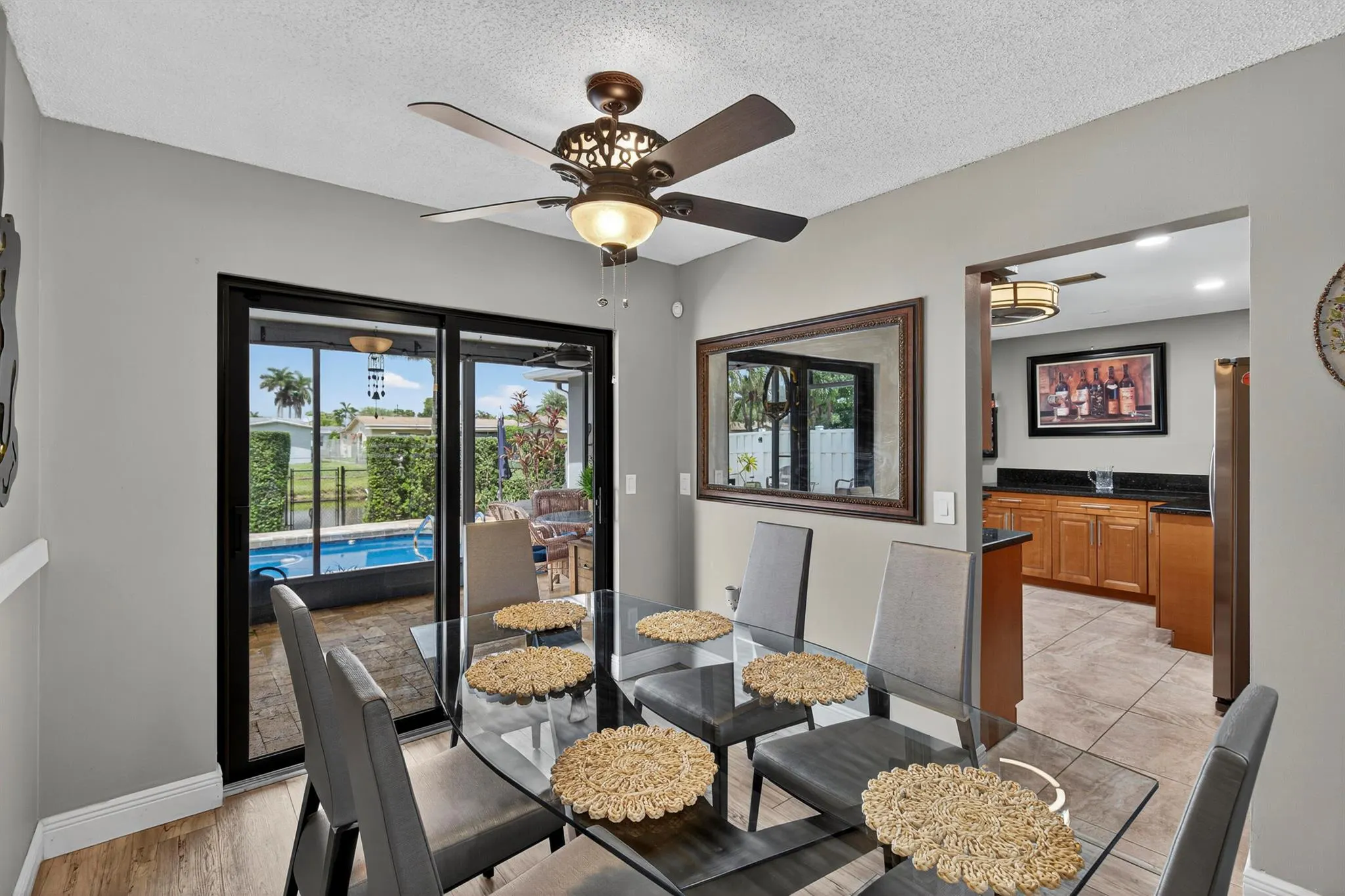 11421 NW 38th Place