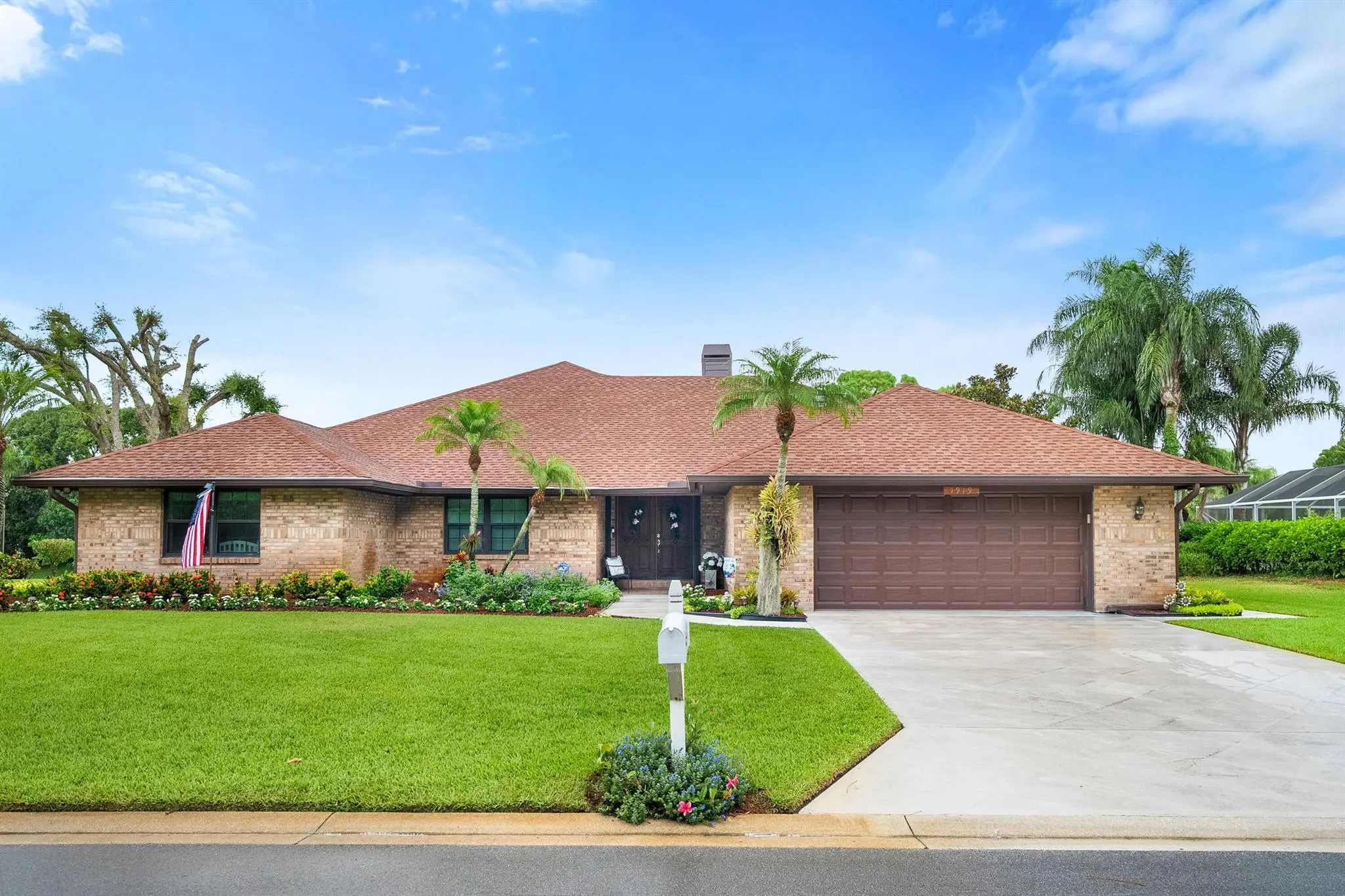 1919 SW Little Oak Trail