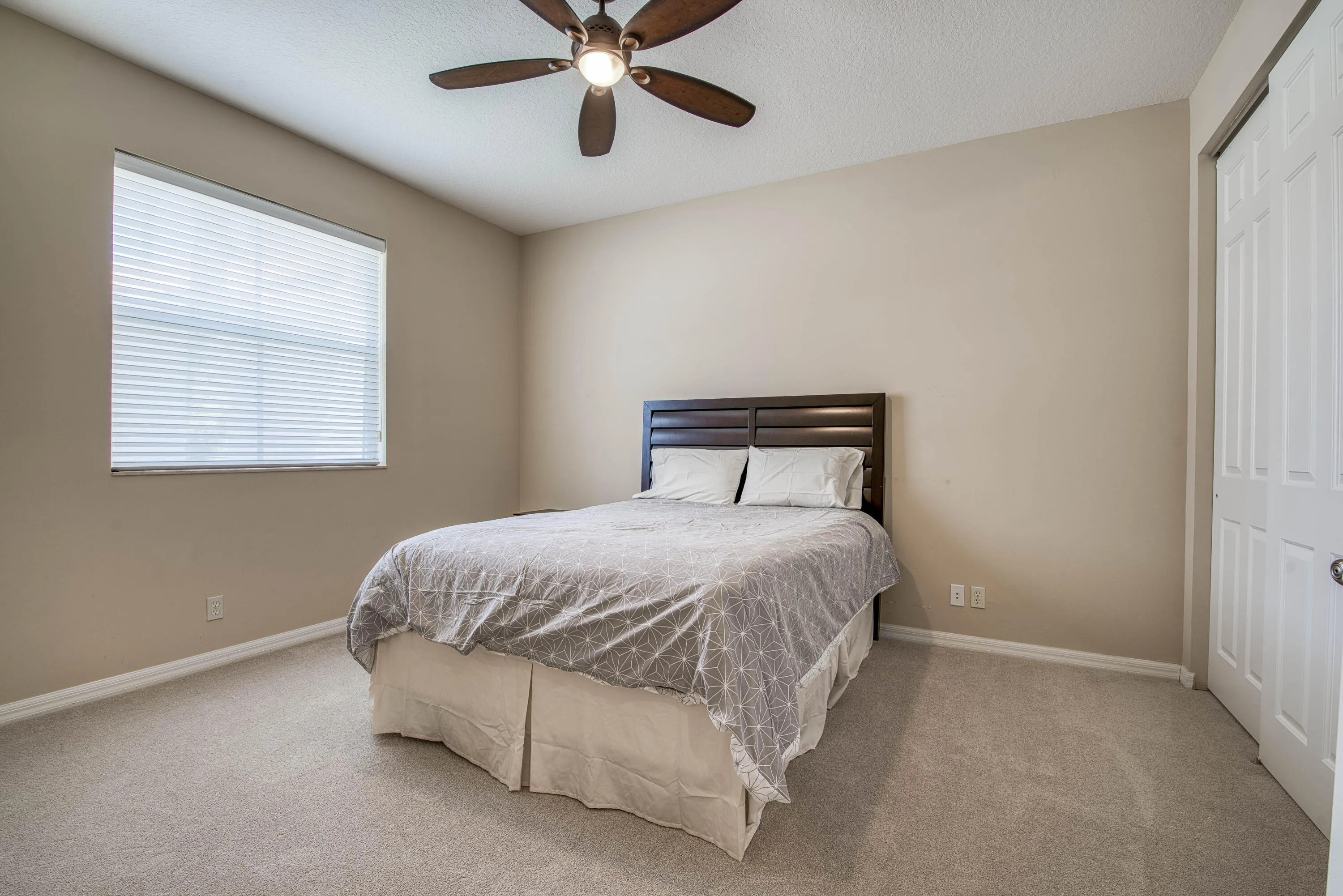 113 La Vida Court