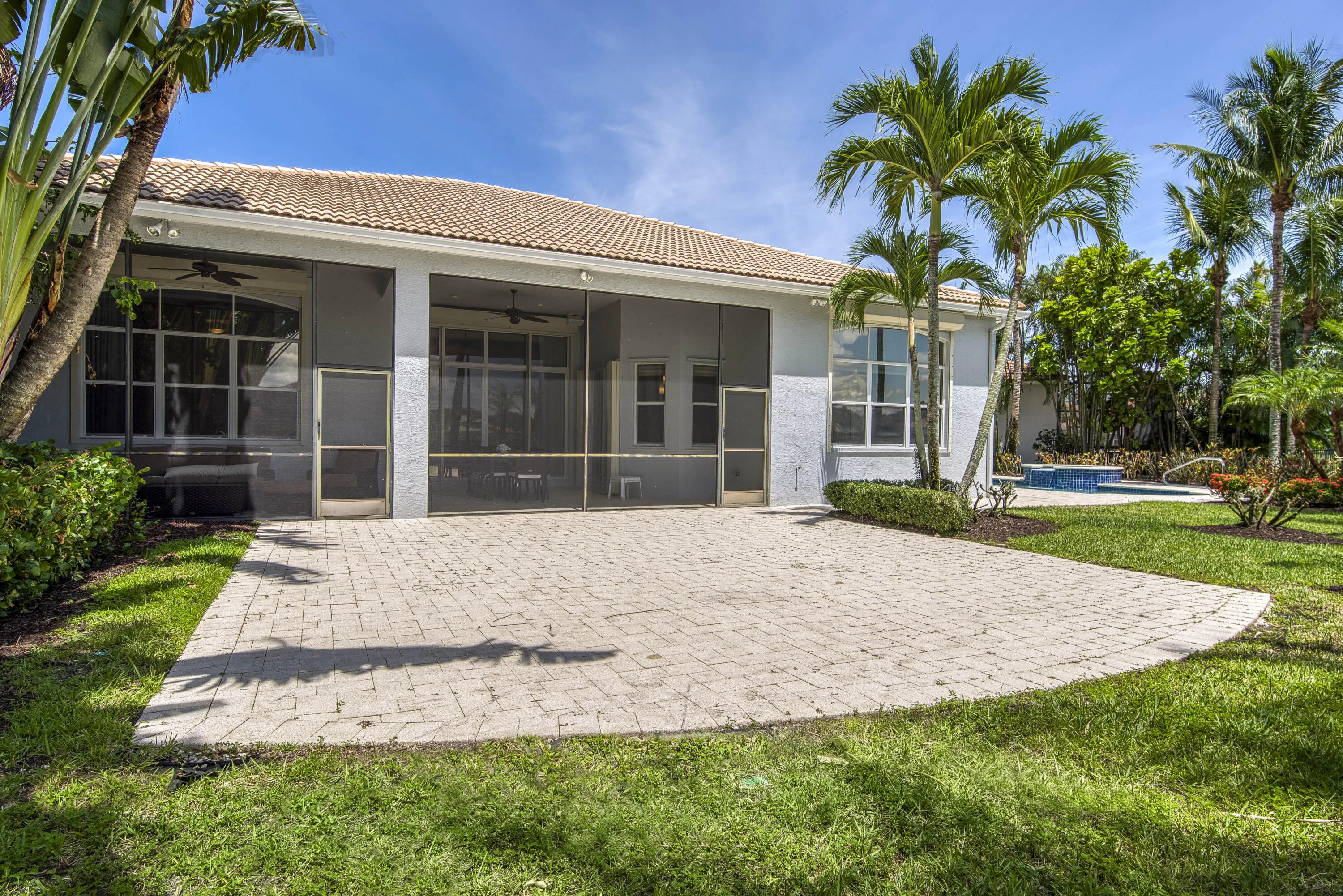 113 La Vida Court