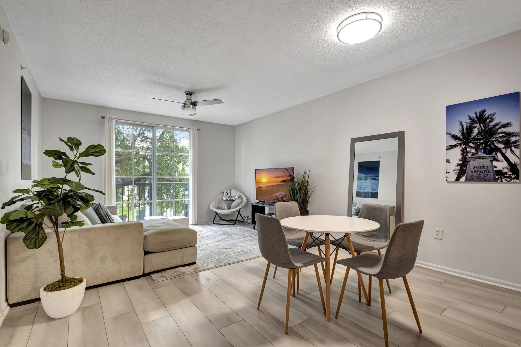 630 S Sapodilla Avenue, #223