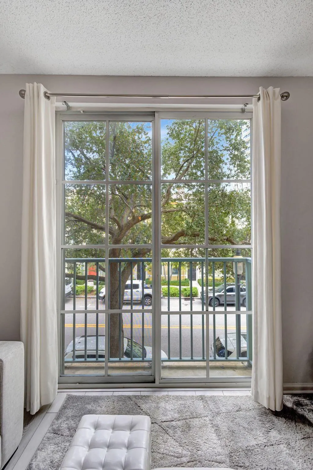 630 S Sapodilla Avenue, #223