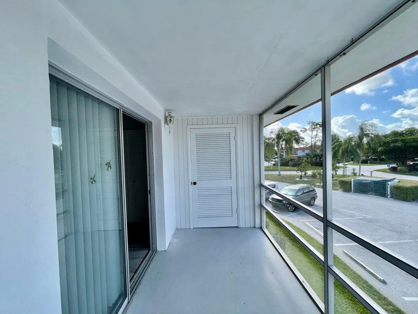 2600 SE Ocean Boulevard, #E11