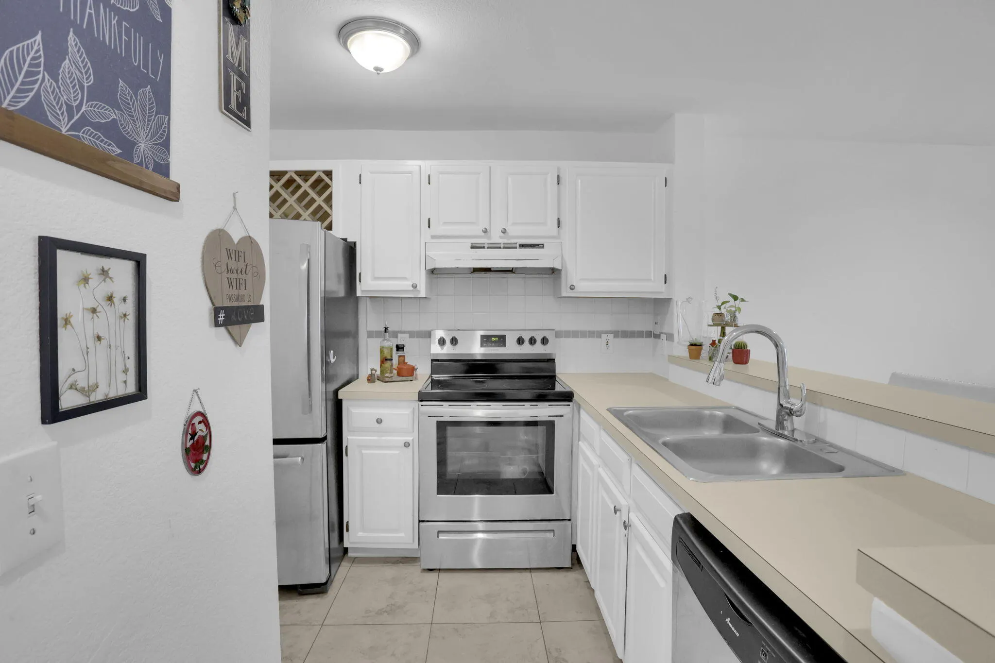 1825 Palm Cove Boulevard, #7-102