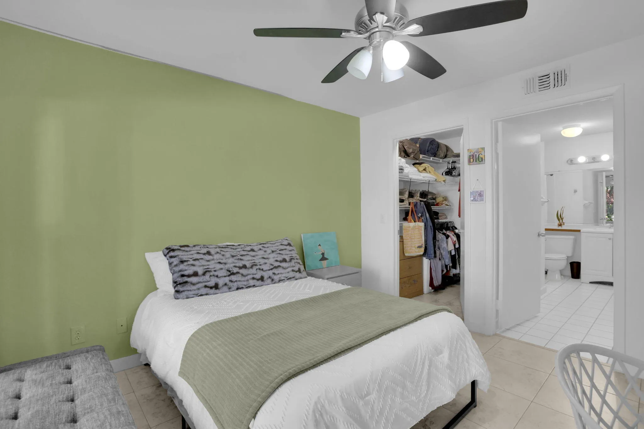 1825 Palm Cove Boulevard, #7-102