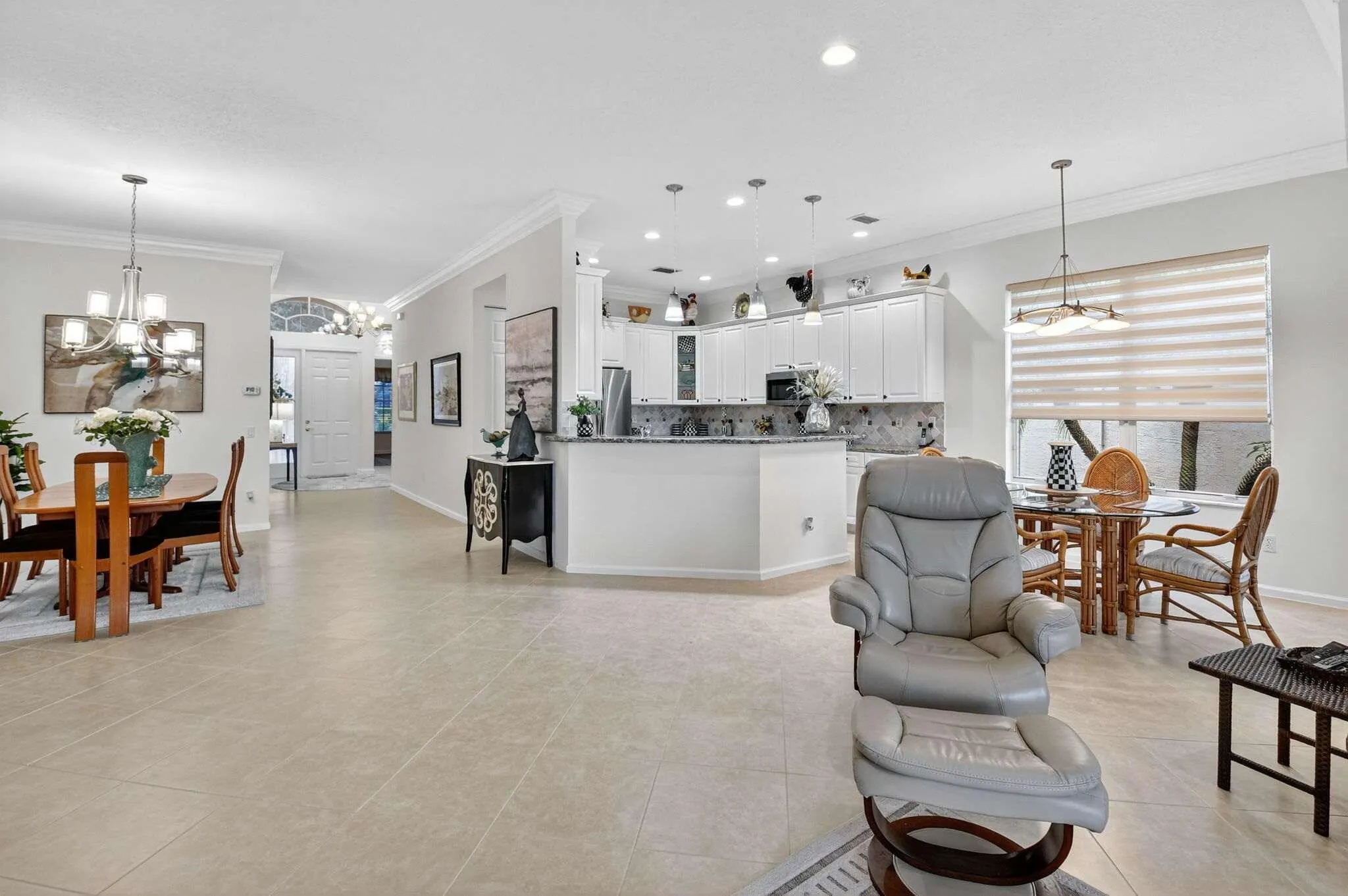 7419 Twin Falls Drive