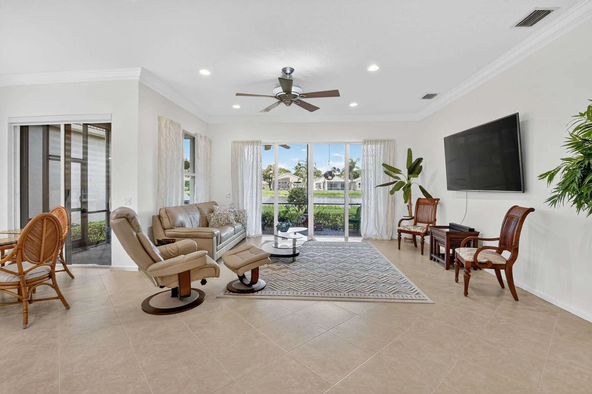 7419 Twin Falls Drive