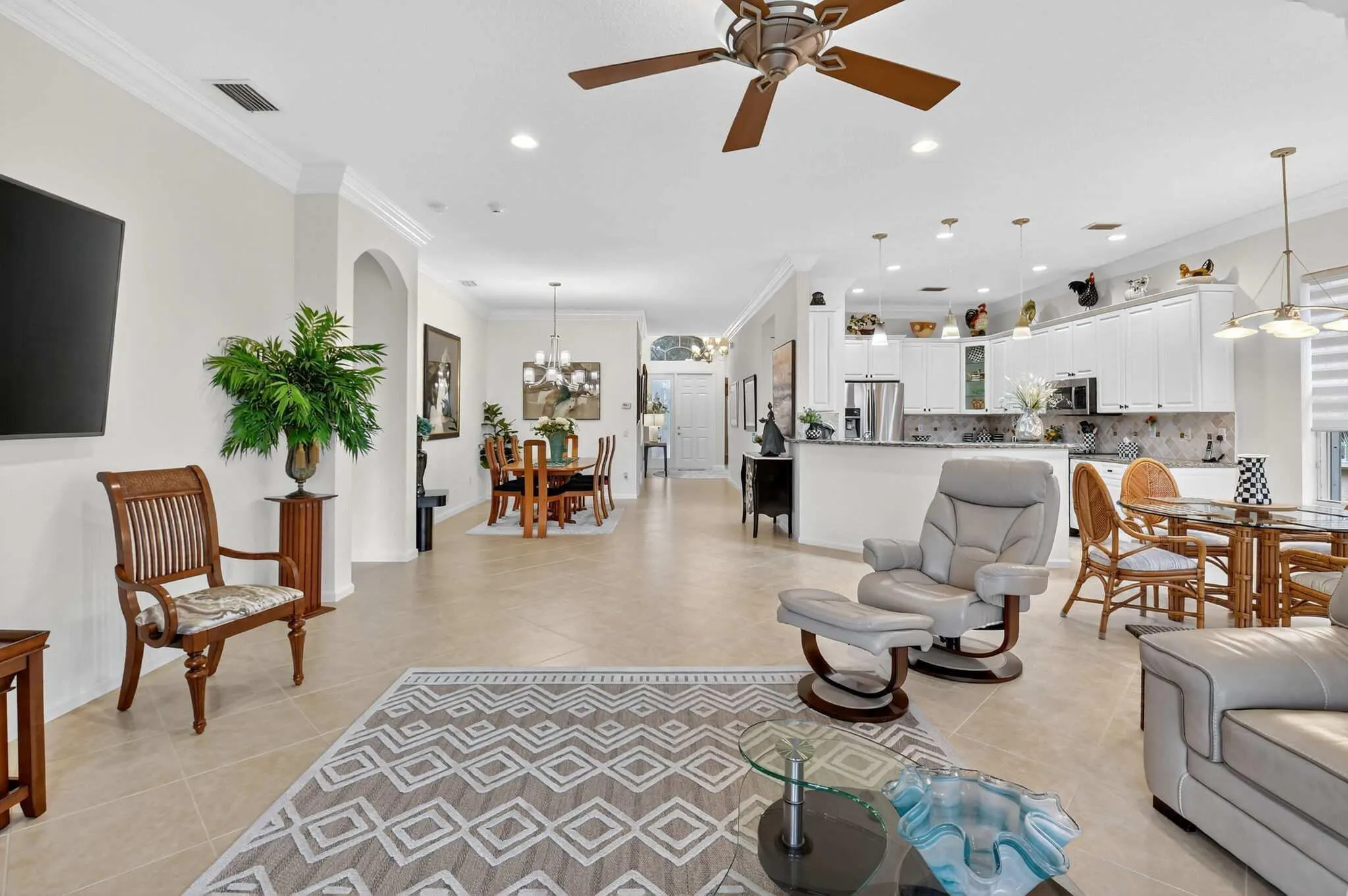 7419 Twin Falls Drive