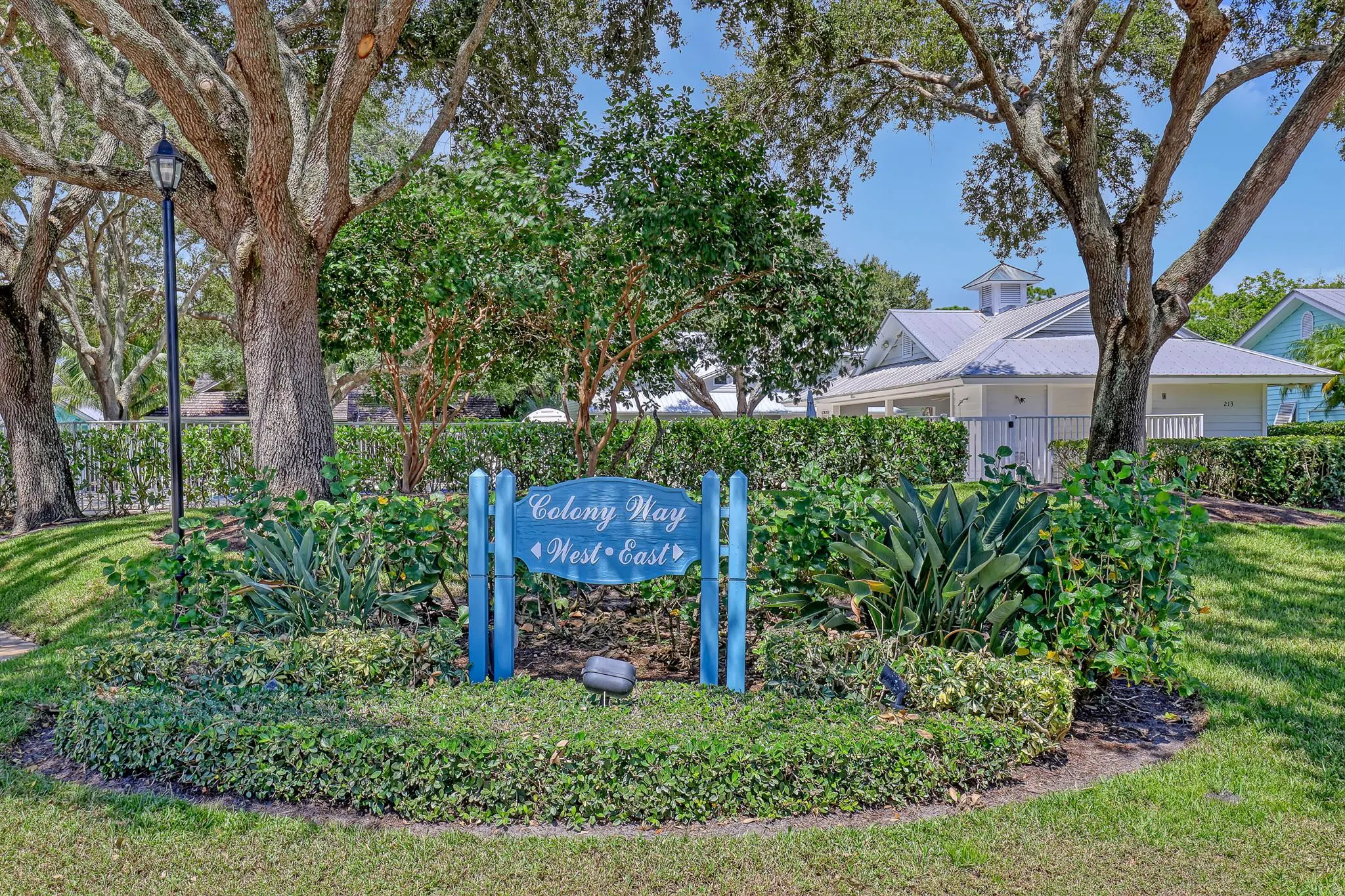 104 Colony Way E