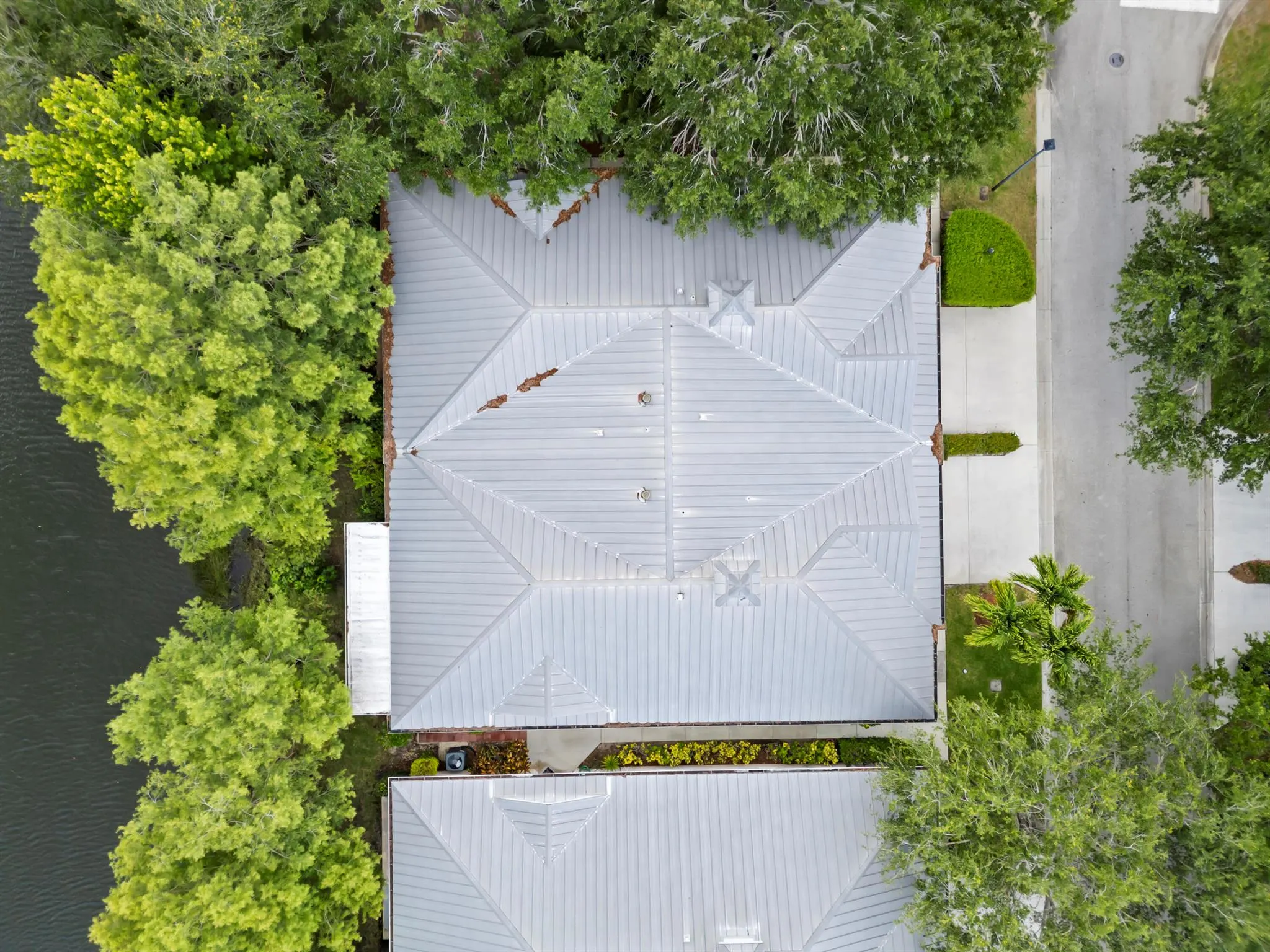 2194 NW Tilia Trail