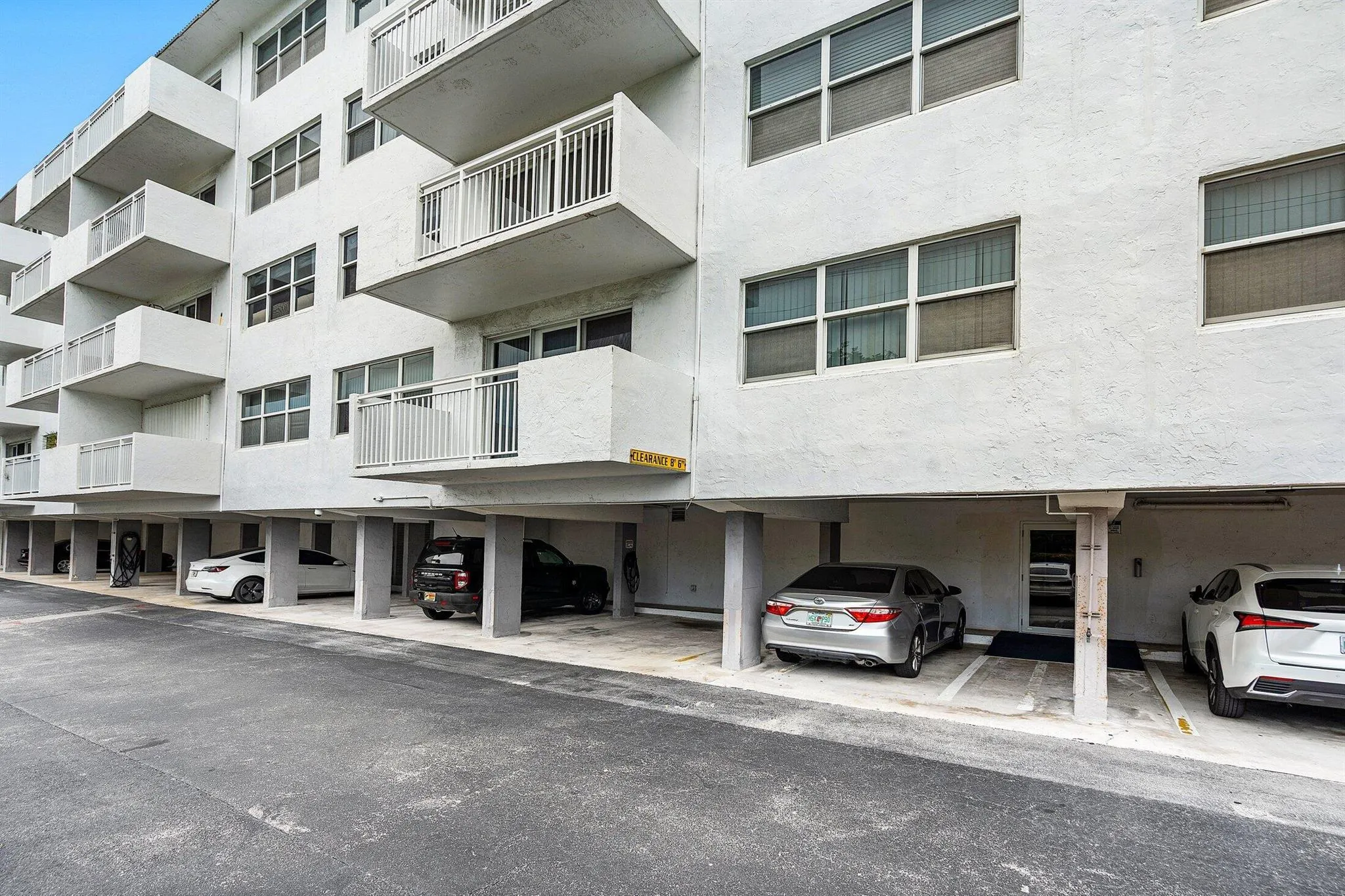 550 Bayshore Drive, #506
