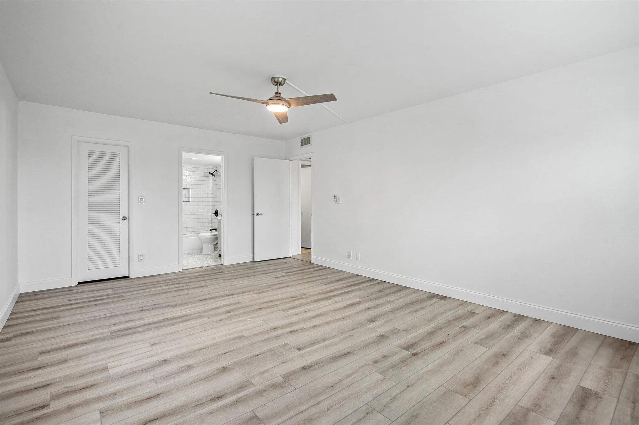 550 Bayshore Drive, #506