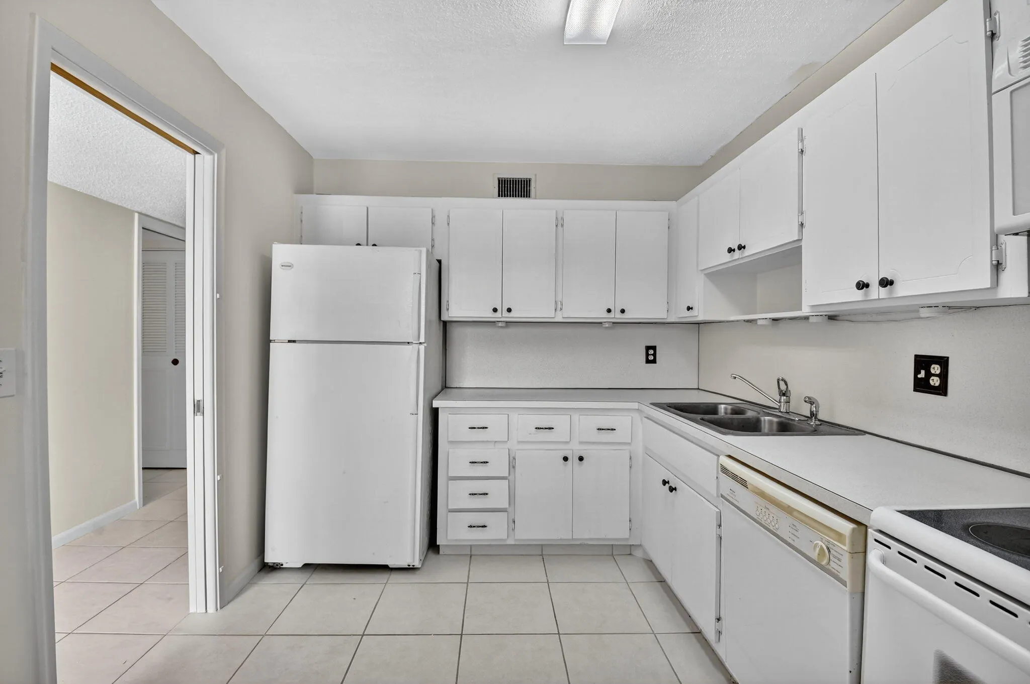 3011 W Linton Boulevard, #203d
