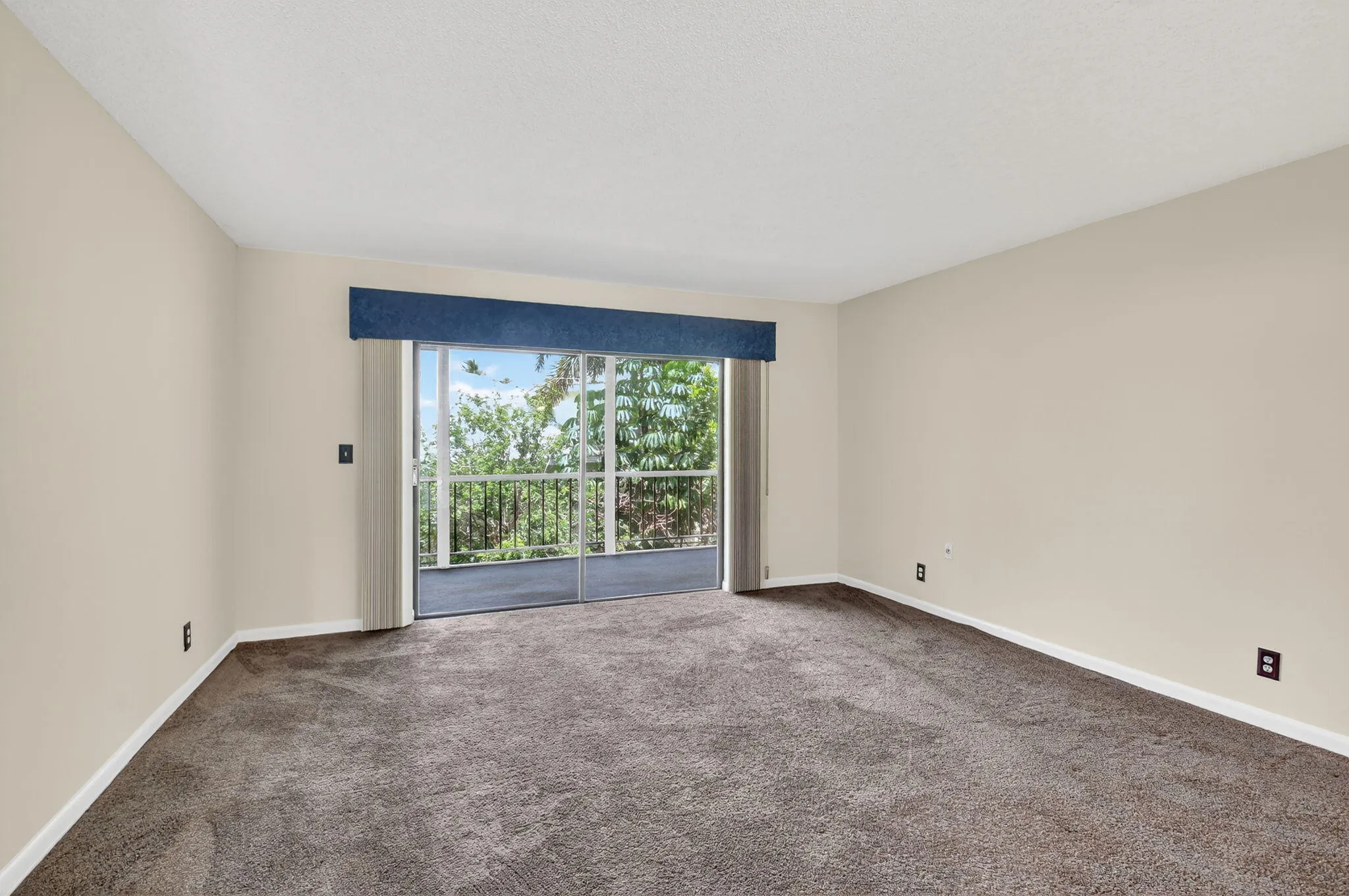 3011 W Linton Boulevard, #203d