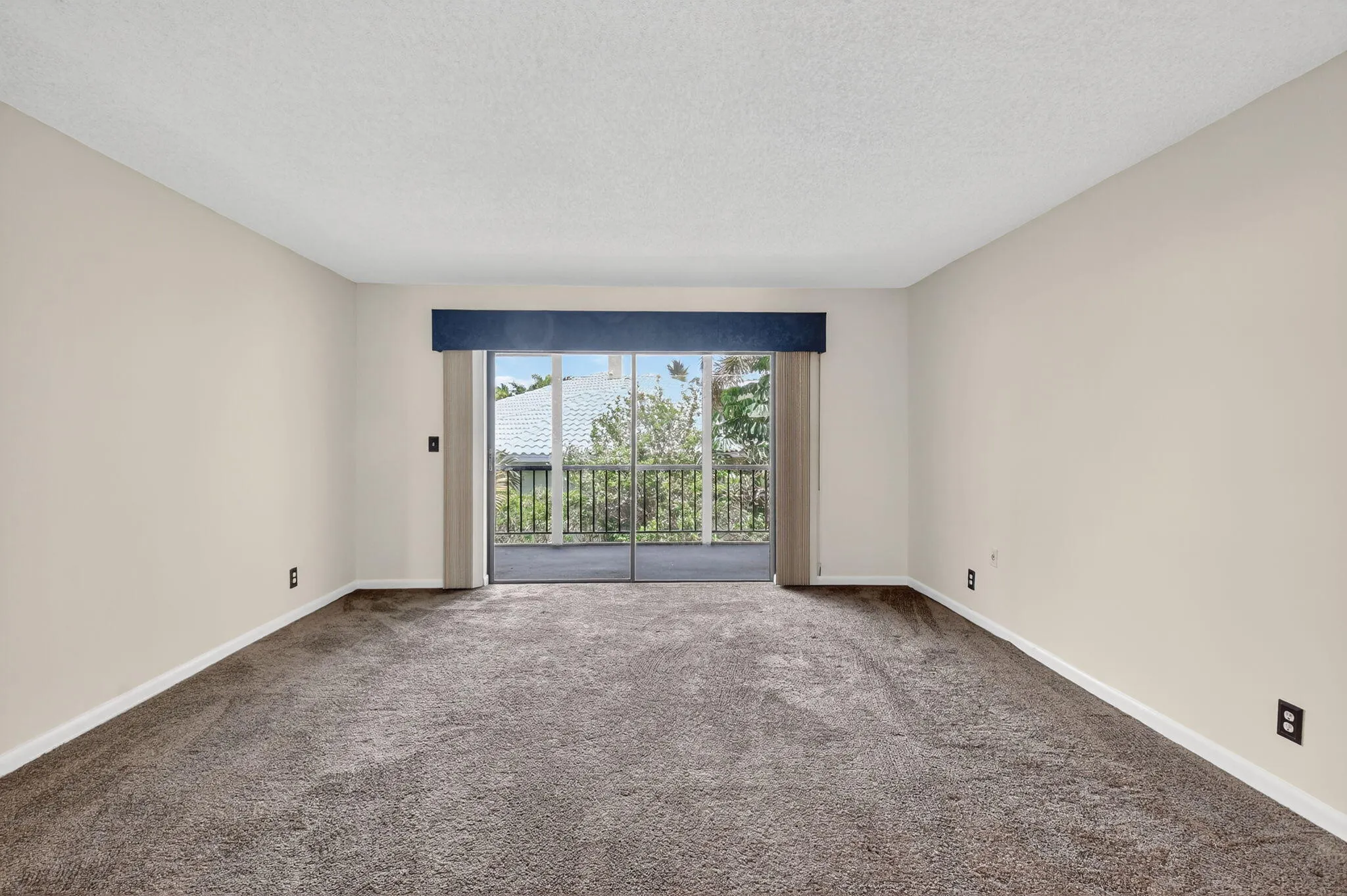 3011 W Linton Boulevard, #203d