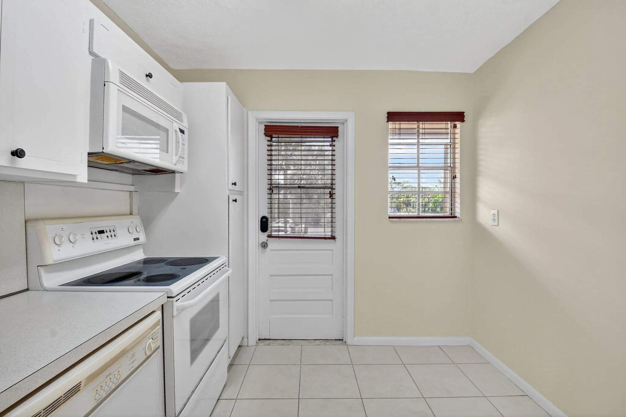 3011 W Linton Boulevard, #203d