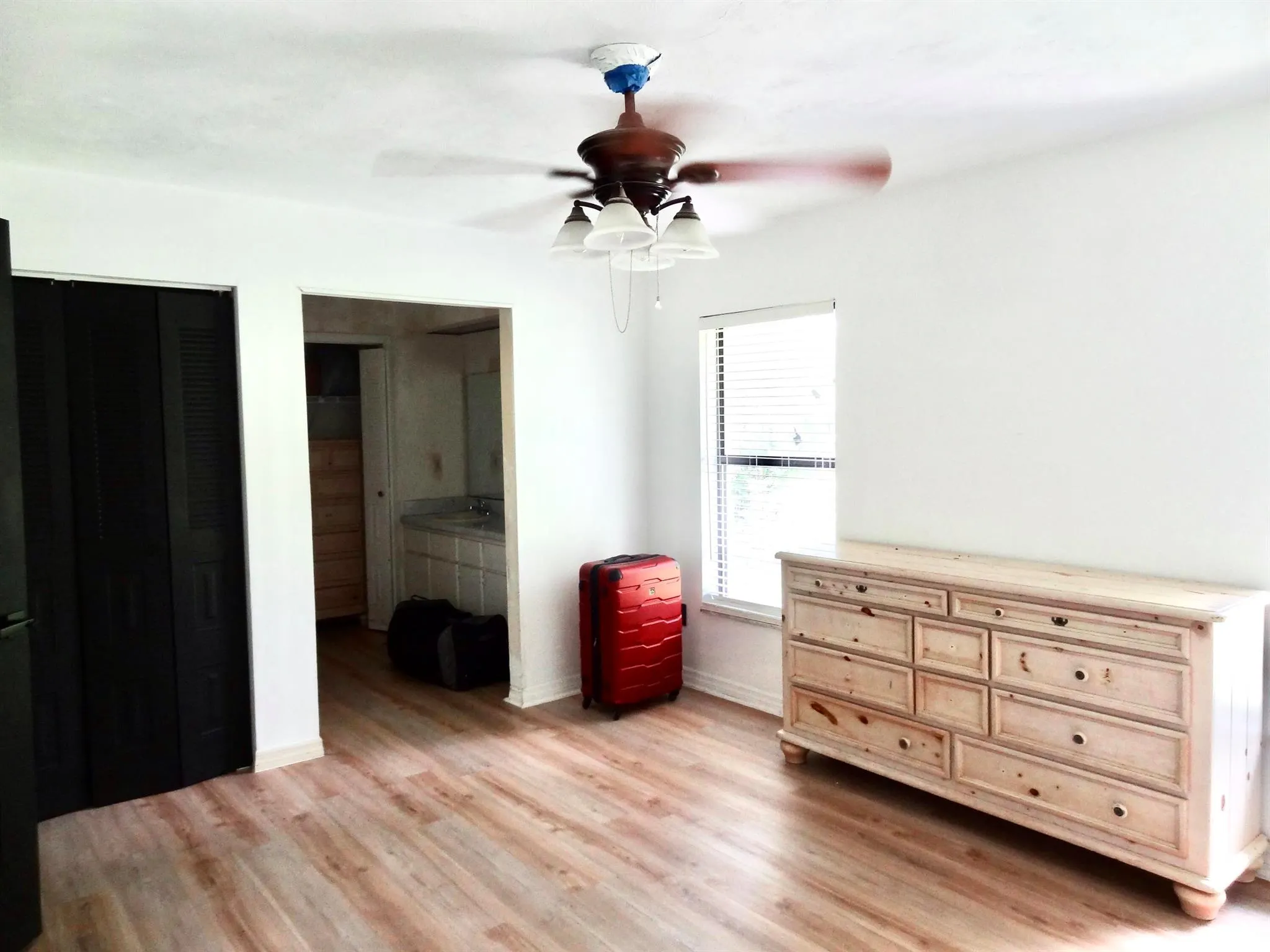 4550 NE 13th Street