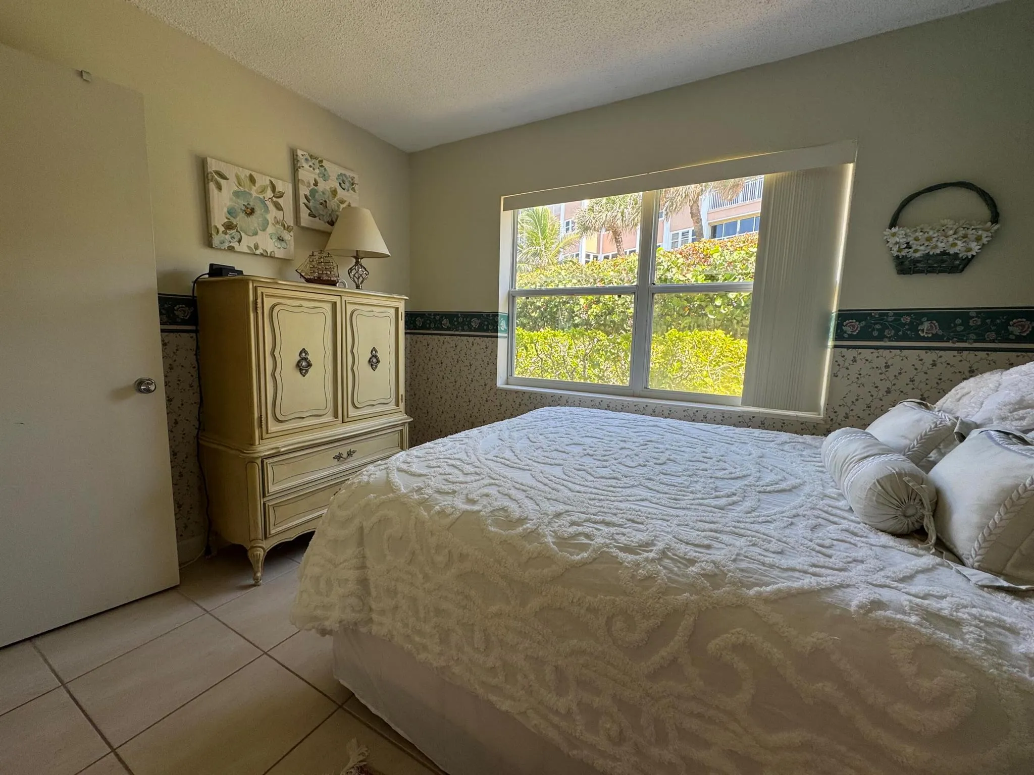1501 NE Ocean Boulevard, #9