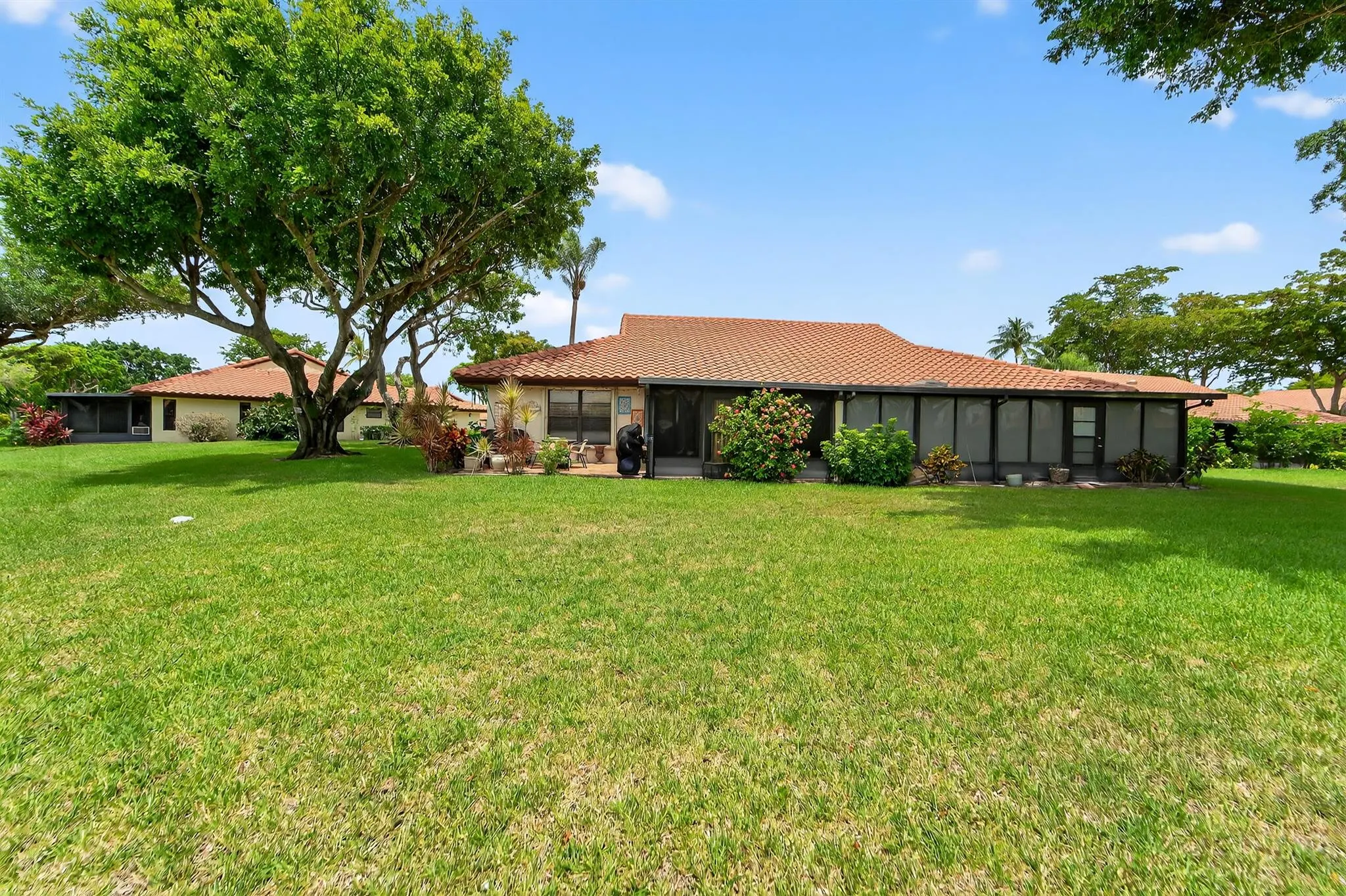 5487 Palm Springs Lane, #B