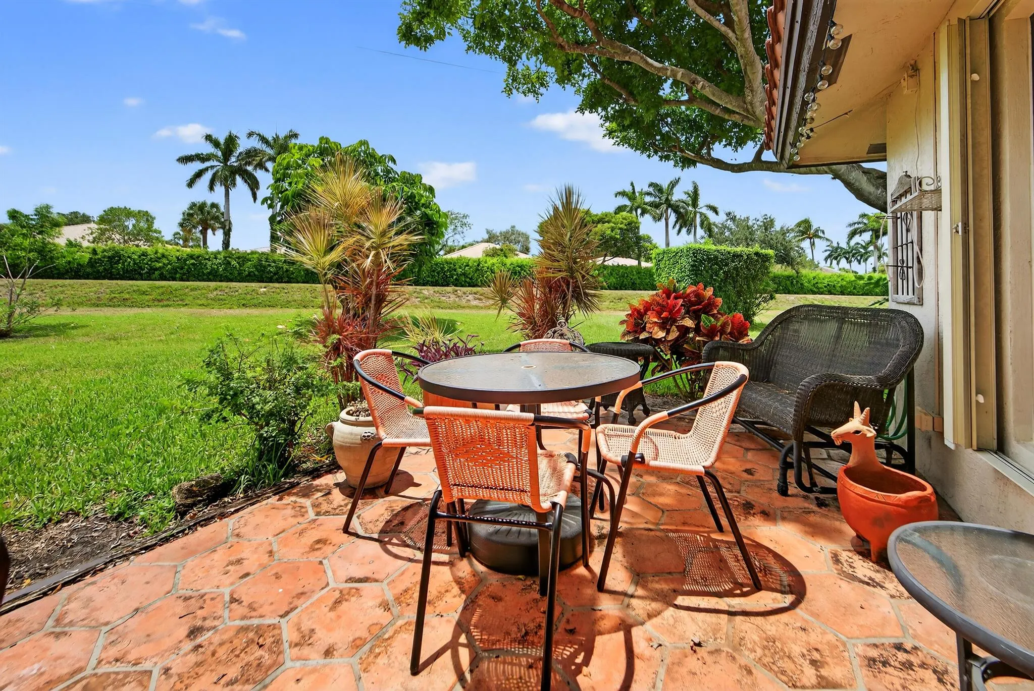 5487 Palm Springs Lane, #B